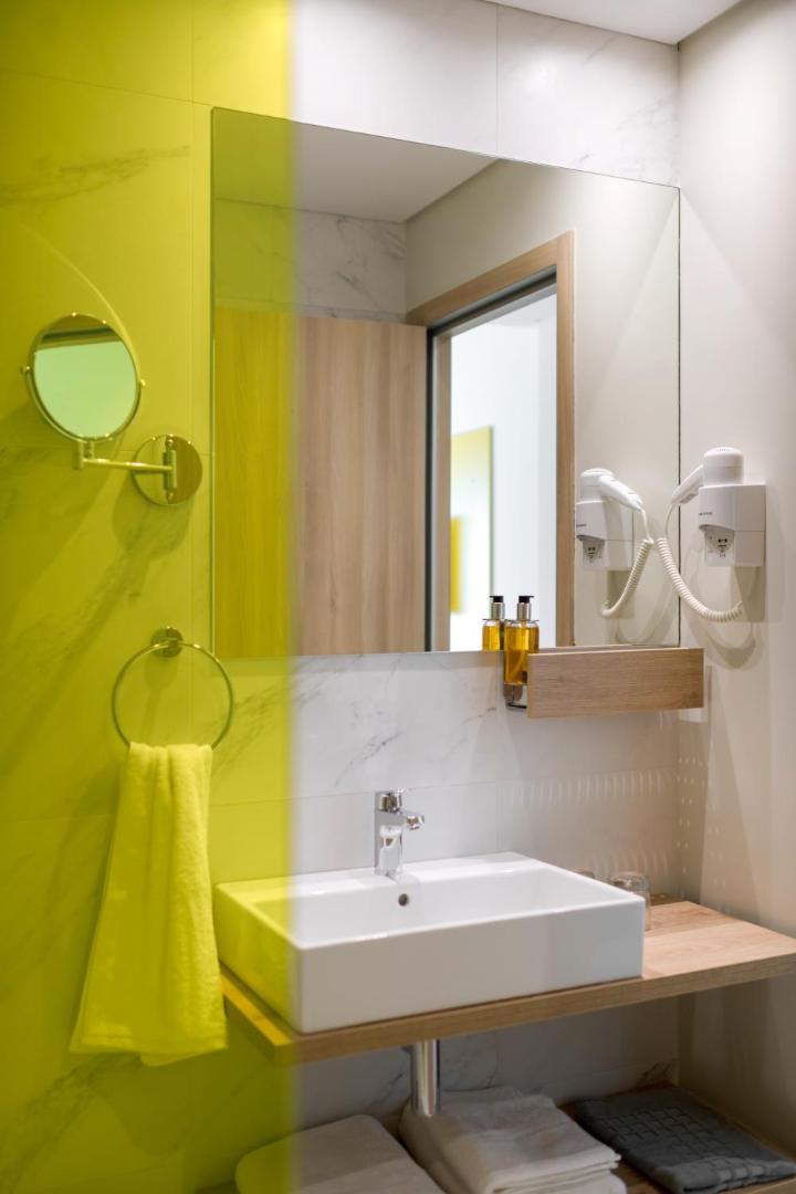 Ibis Styles Athens Routes