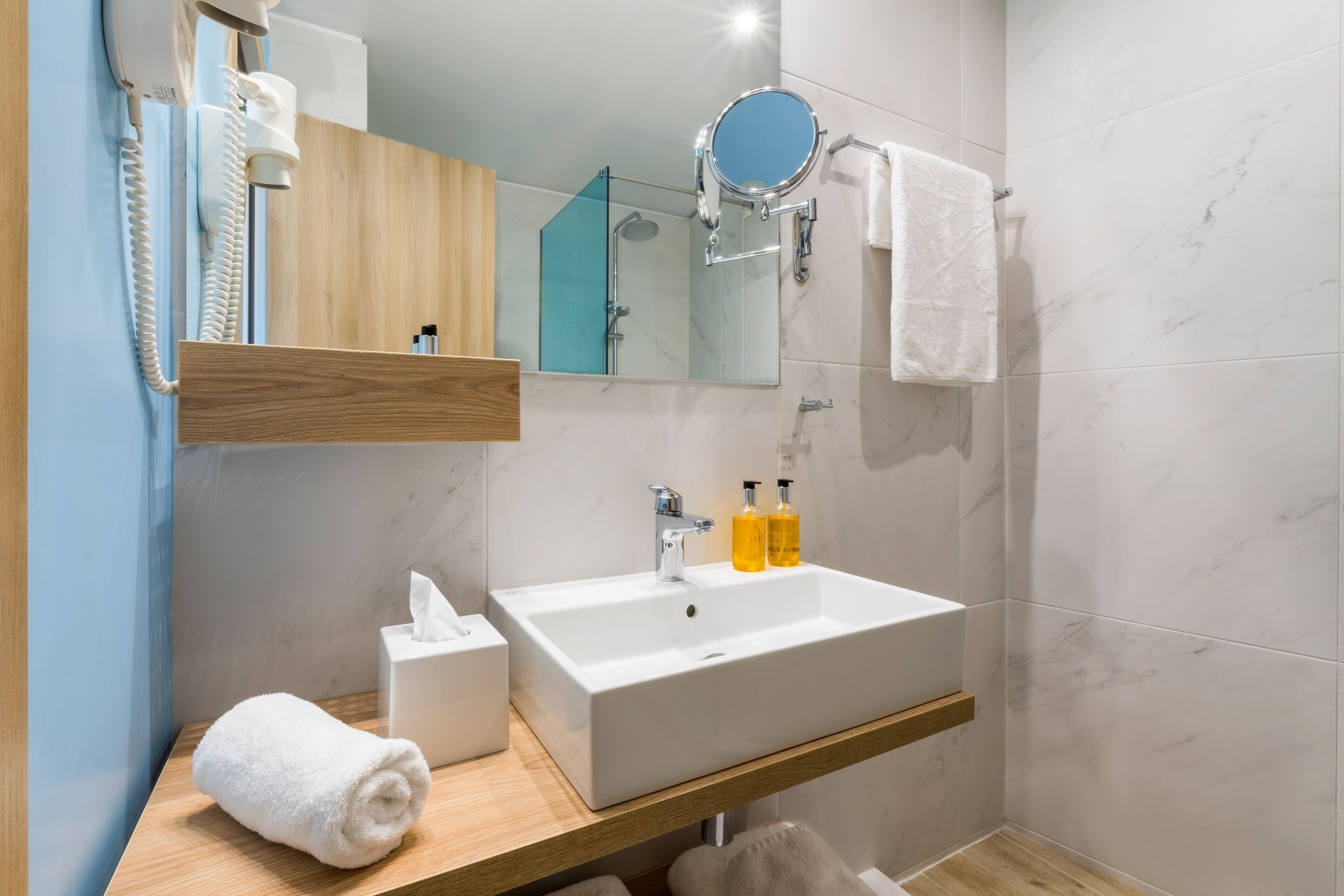 Ibis Styles Athens Routes