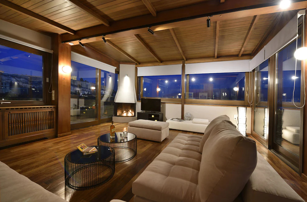 Karyatis Luxury Maisonette by K&K