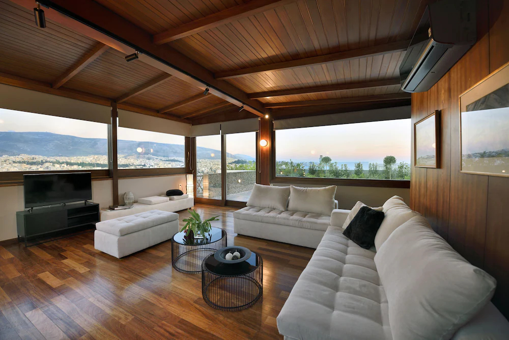 Karyatis Luxury Maisonette by K&K