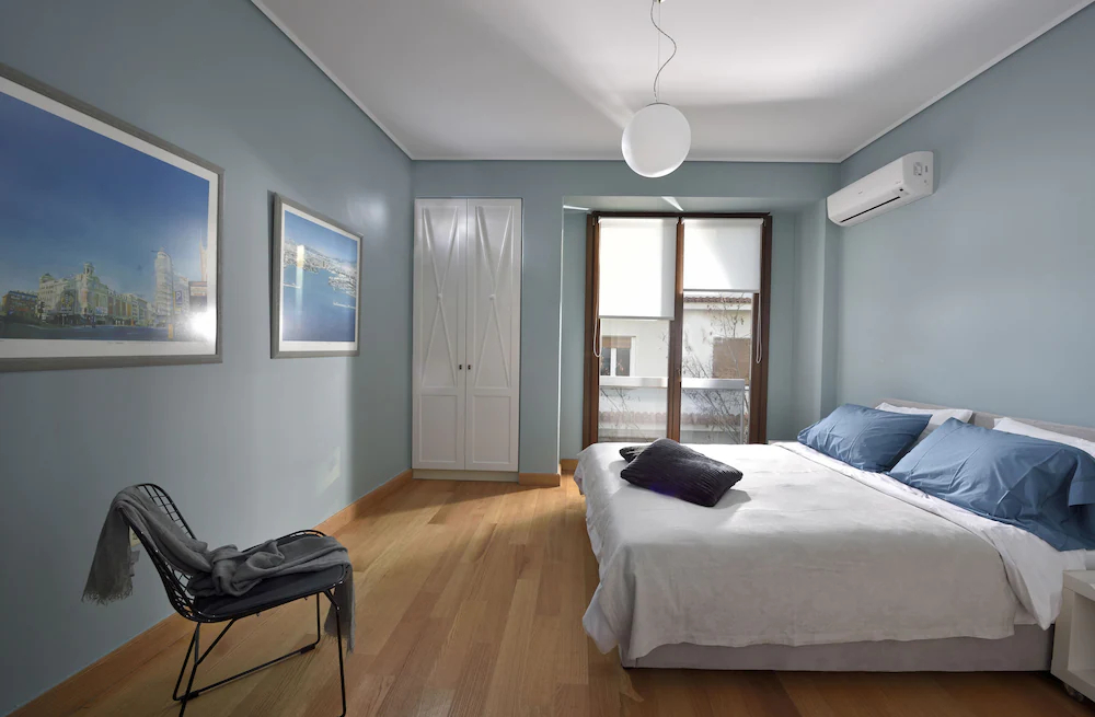 Karyatis Luxury Maisonette by K&K