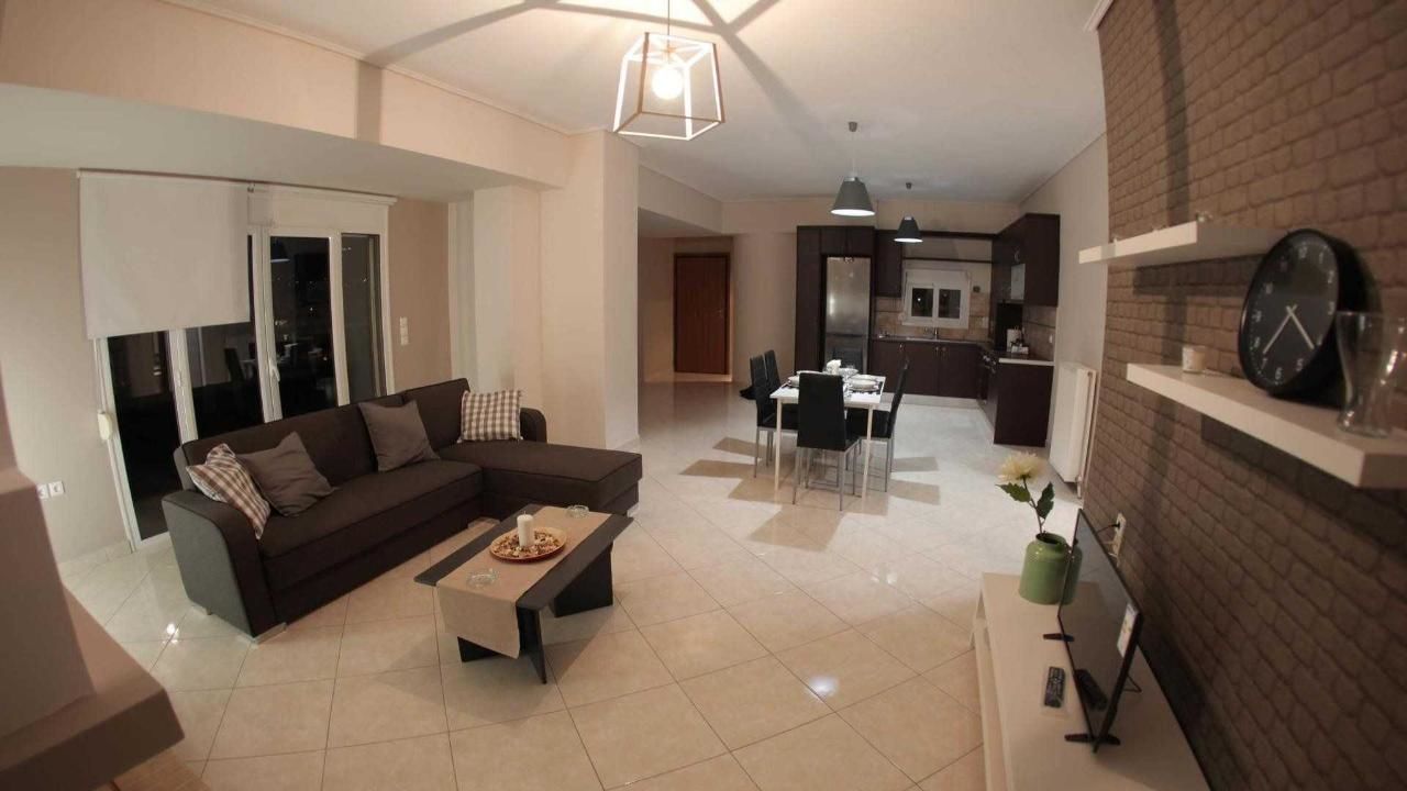 Lak Nirvana's Homes