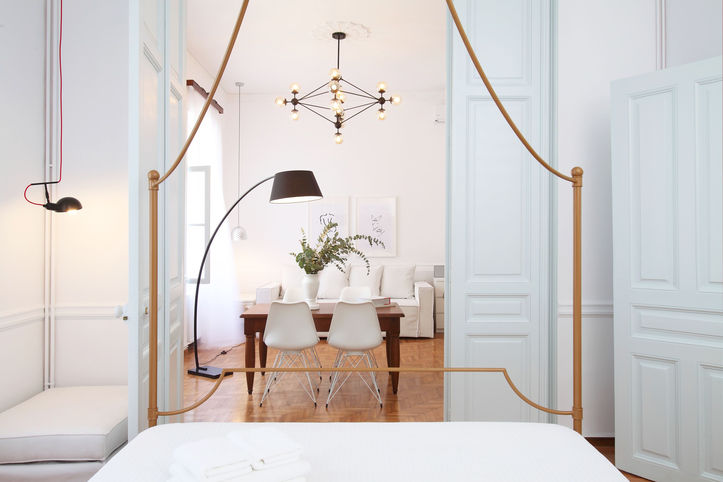 Live in Athens, Thiseio Historic House