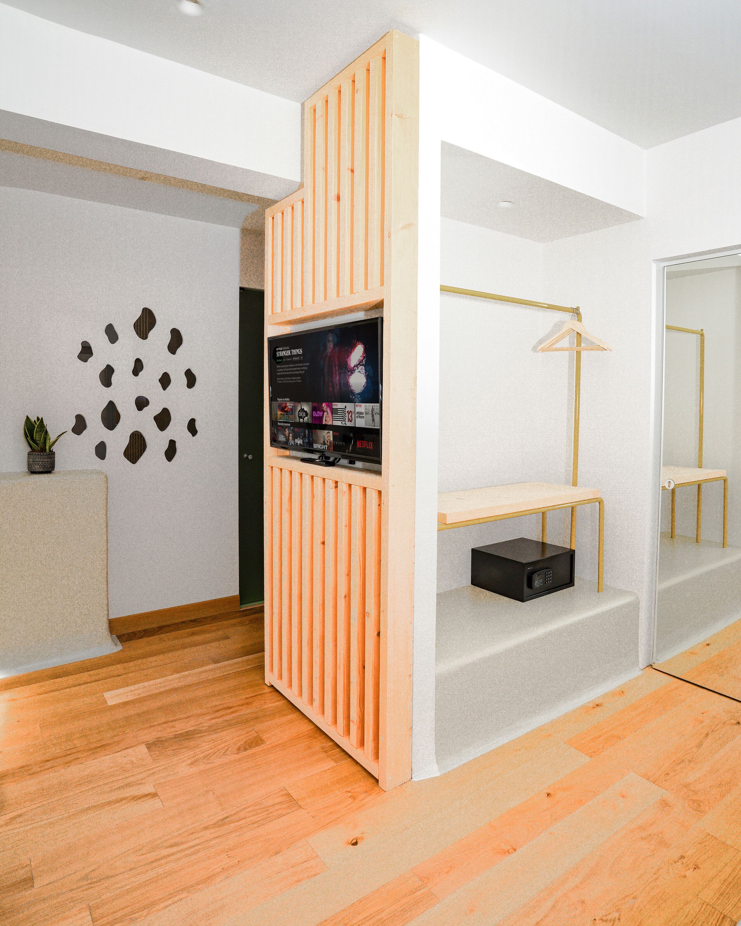 Lofus Bio-Suites