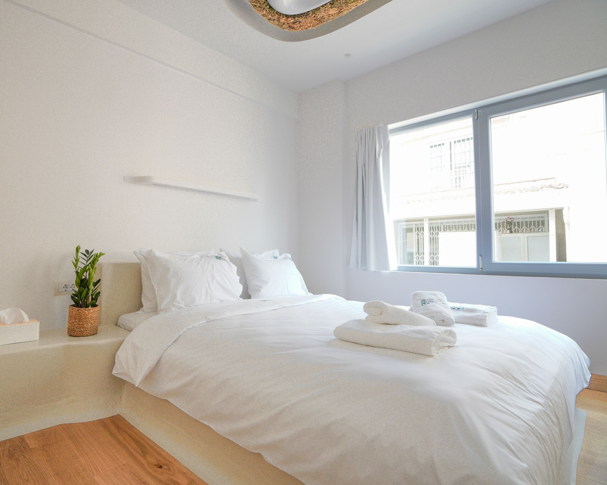 Lofus Bio-Suites