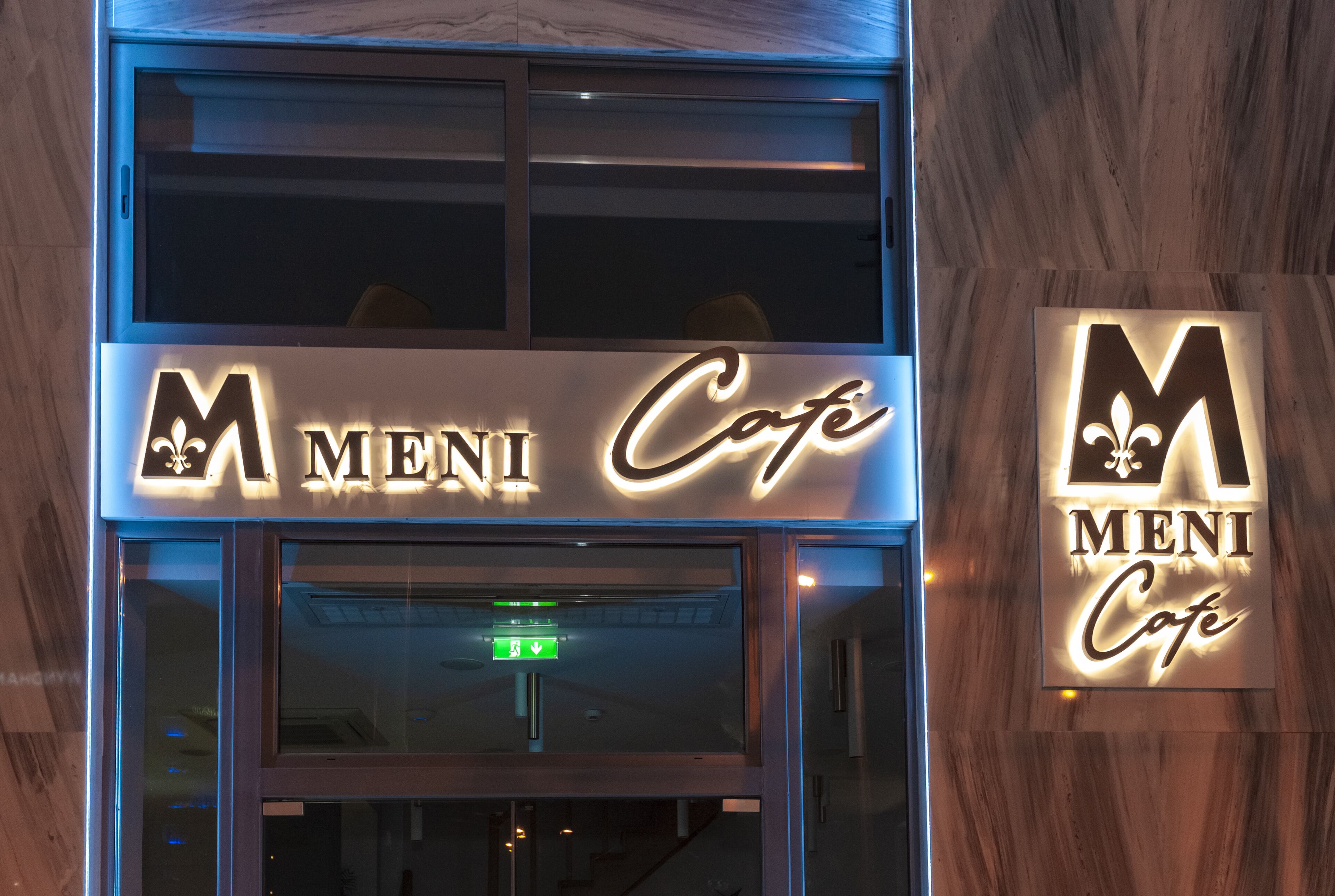 Meni Hotel