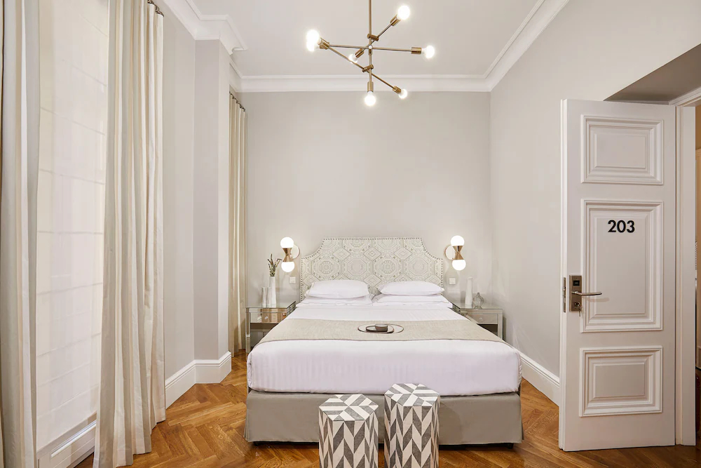 Mira Me Athens Boutique Hotel