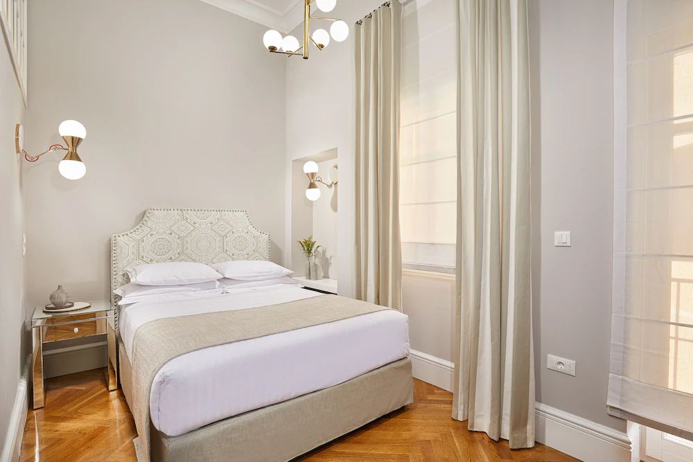 Mira Me Athens Boutique Hotel