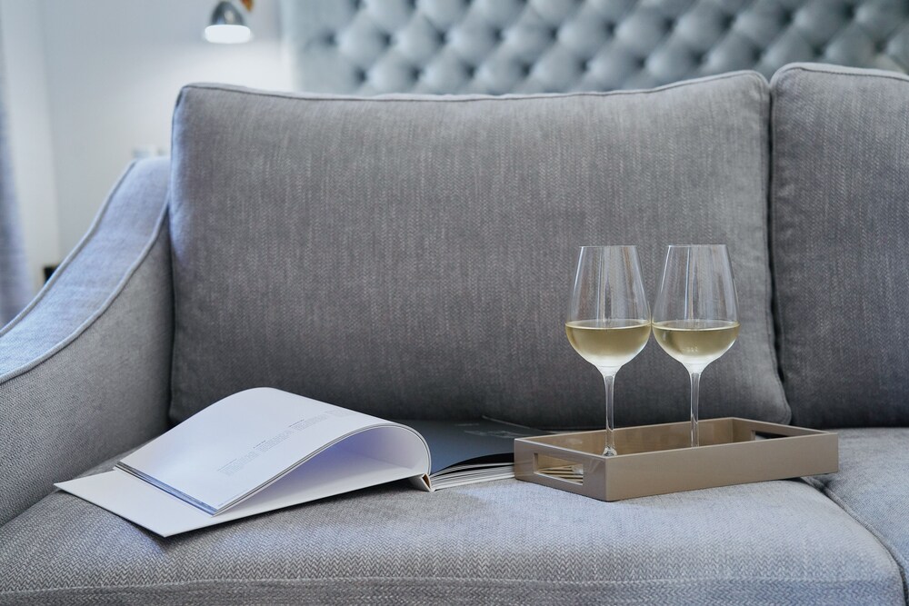 Mira Me Athens Boutique Hotel