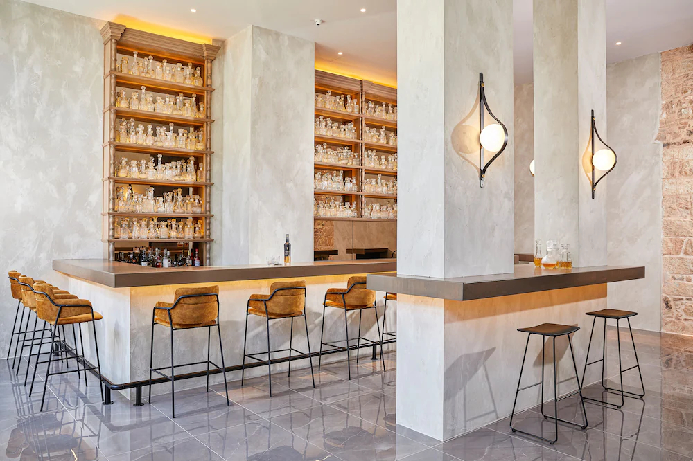 Mira Me Athens Boutique Hotel