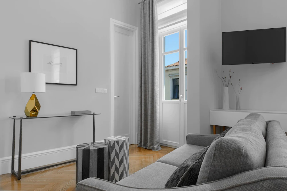 Mira Me Athens Boutique Hotel
