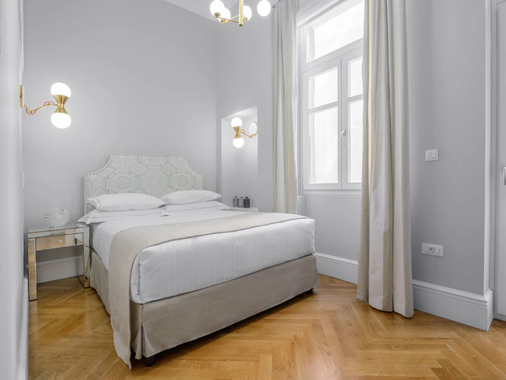 Mira Me Athens Boutique Hotel