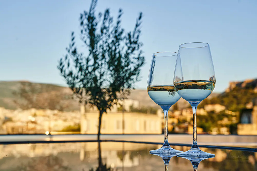 Mira Me Athens Boutique Hotel
