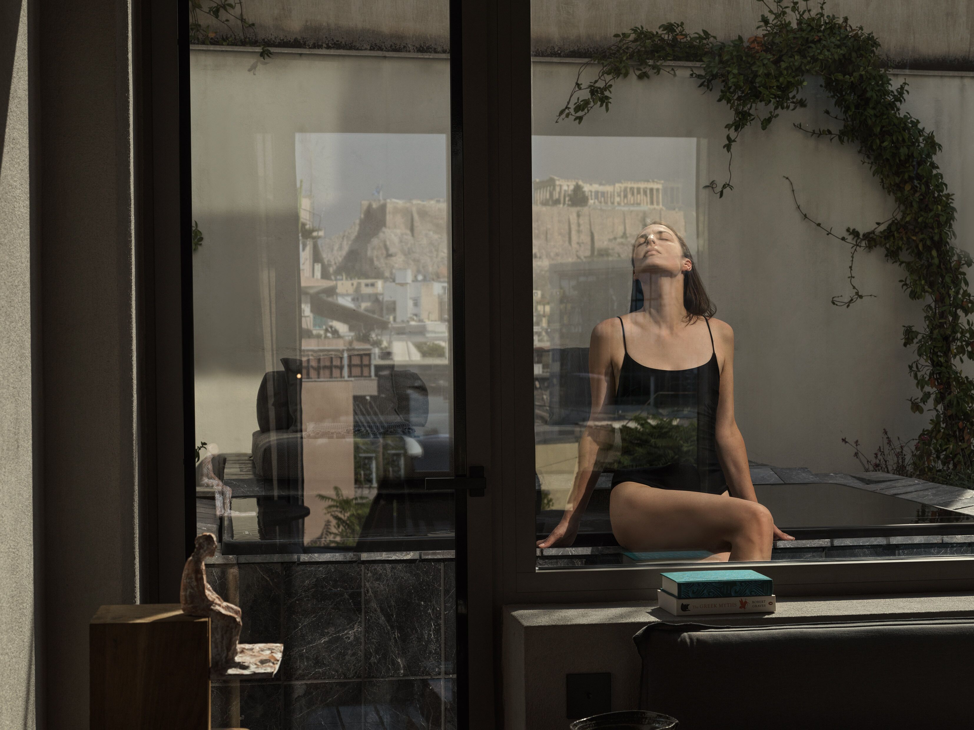 Monastik Living In Athina