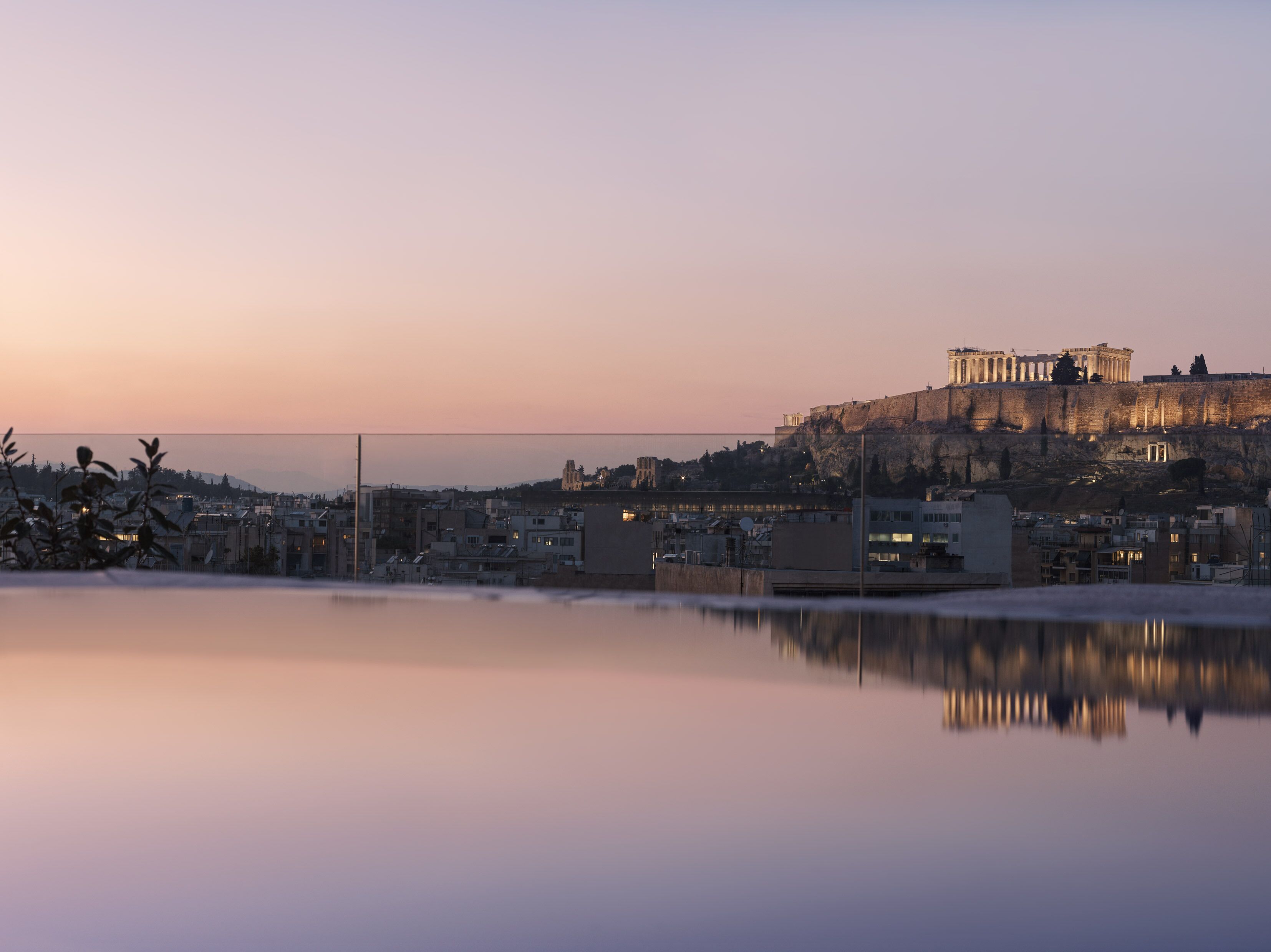 Monastik Living In Athina