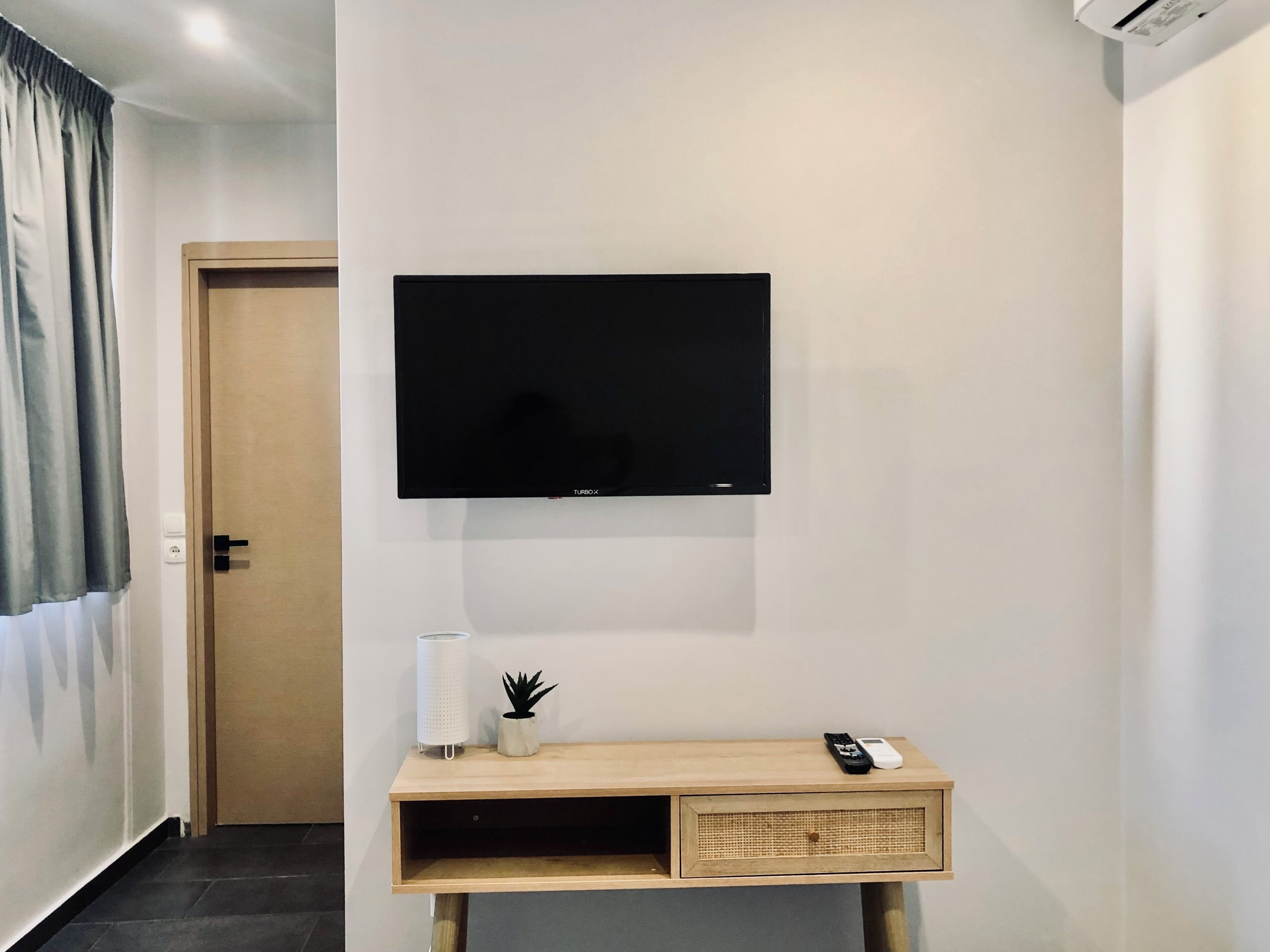 Navitas House Athens