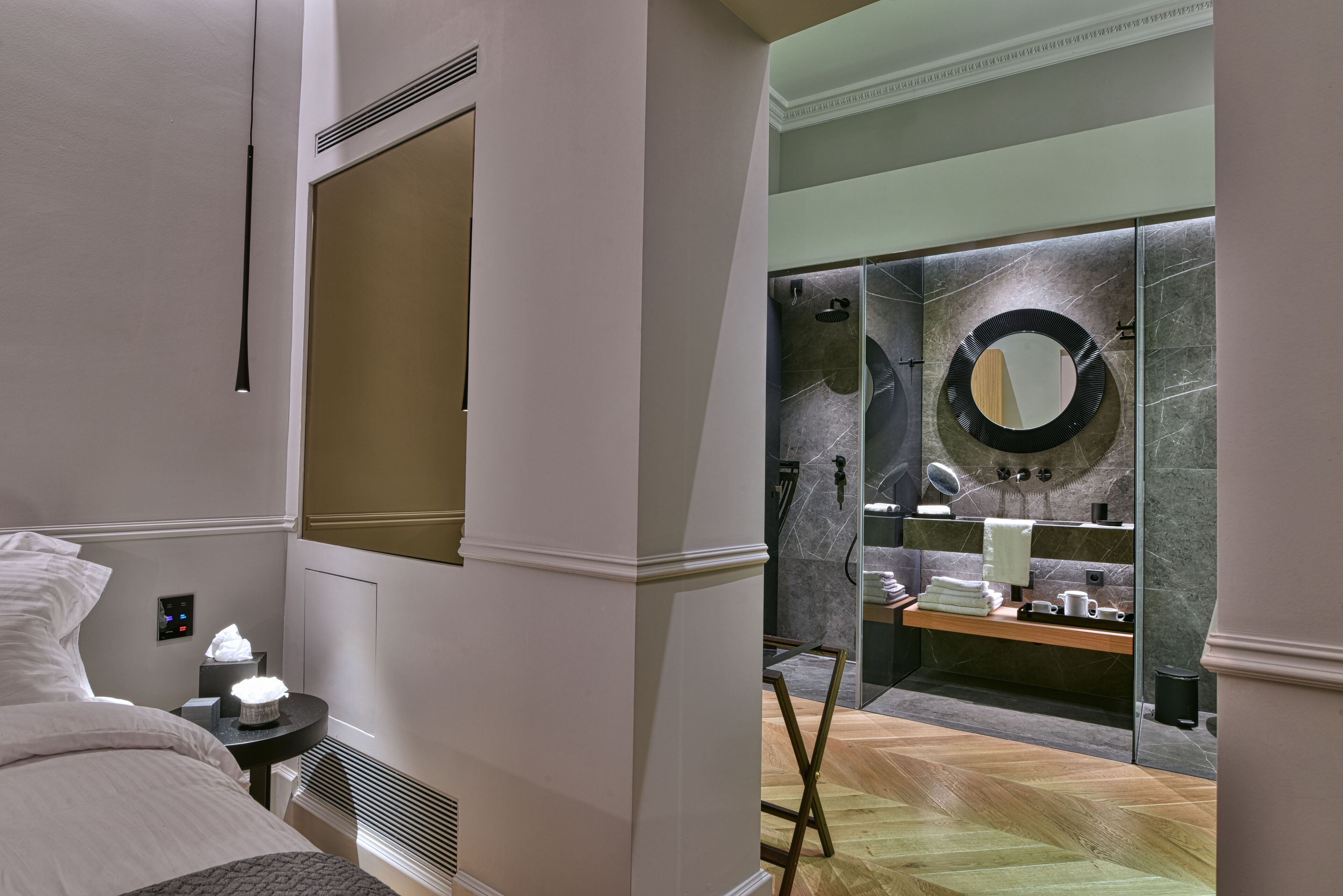 Nikiou Suites Luxury Residence
