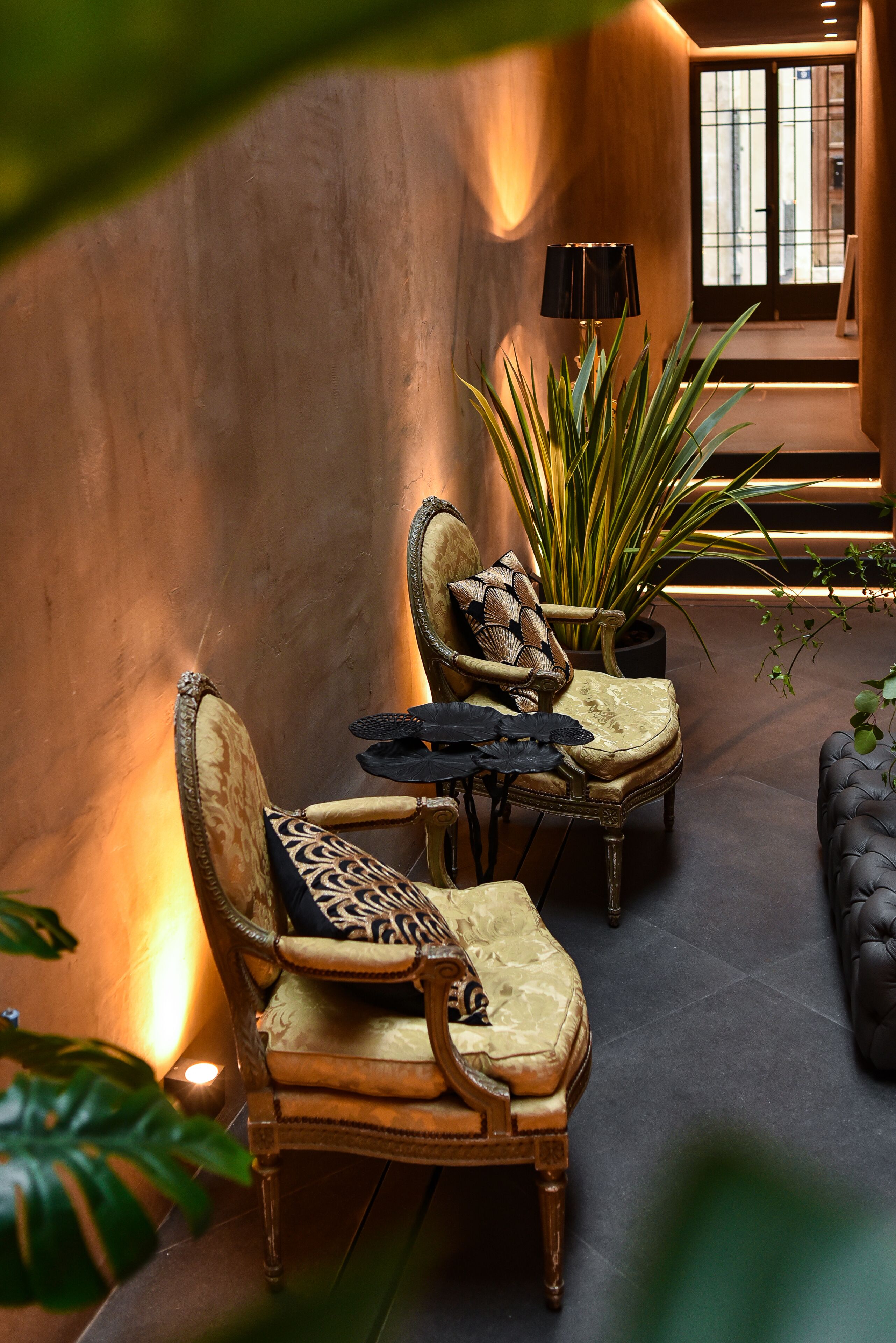 Nikiou Suites Luxury Residence