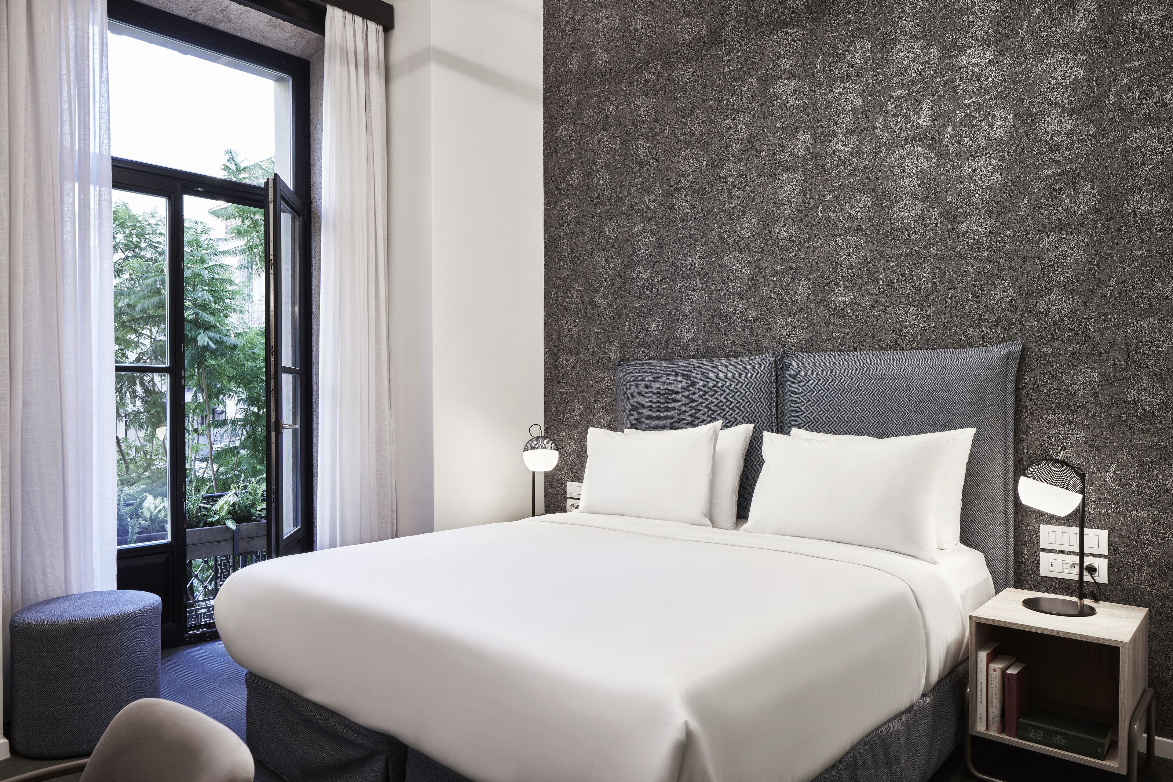 NLH Monastiraki Hotel