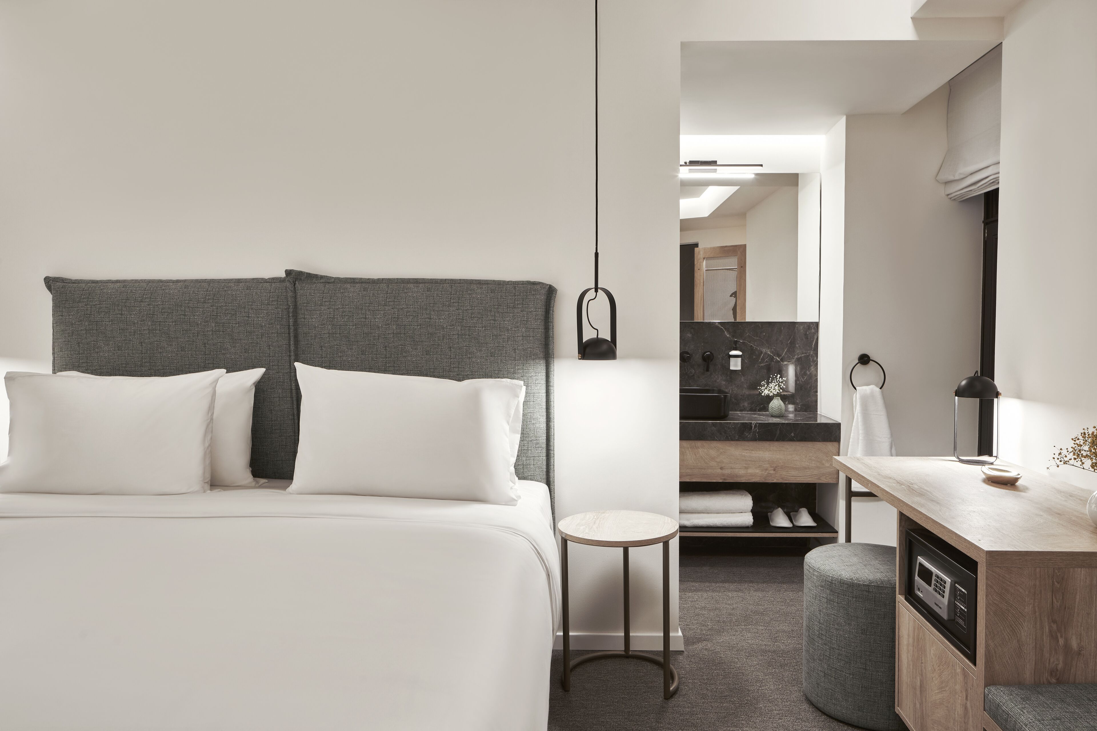 NLH Monastiraki Hotel