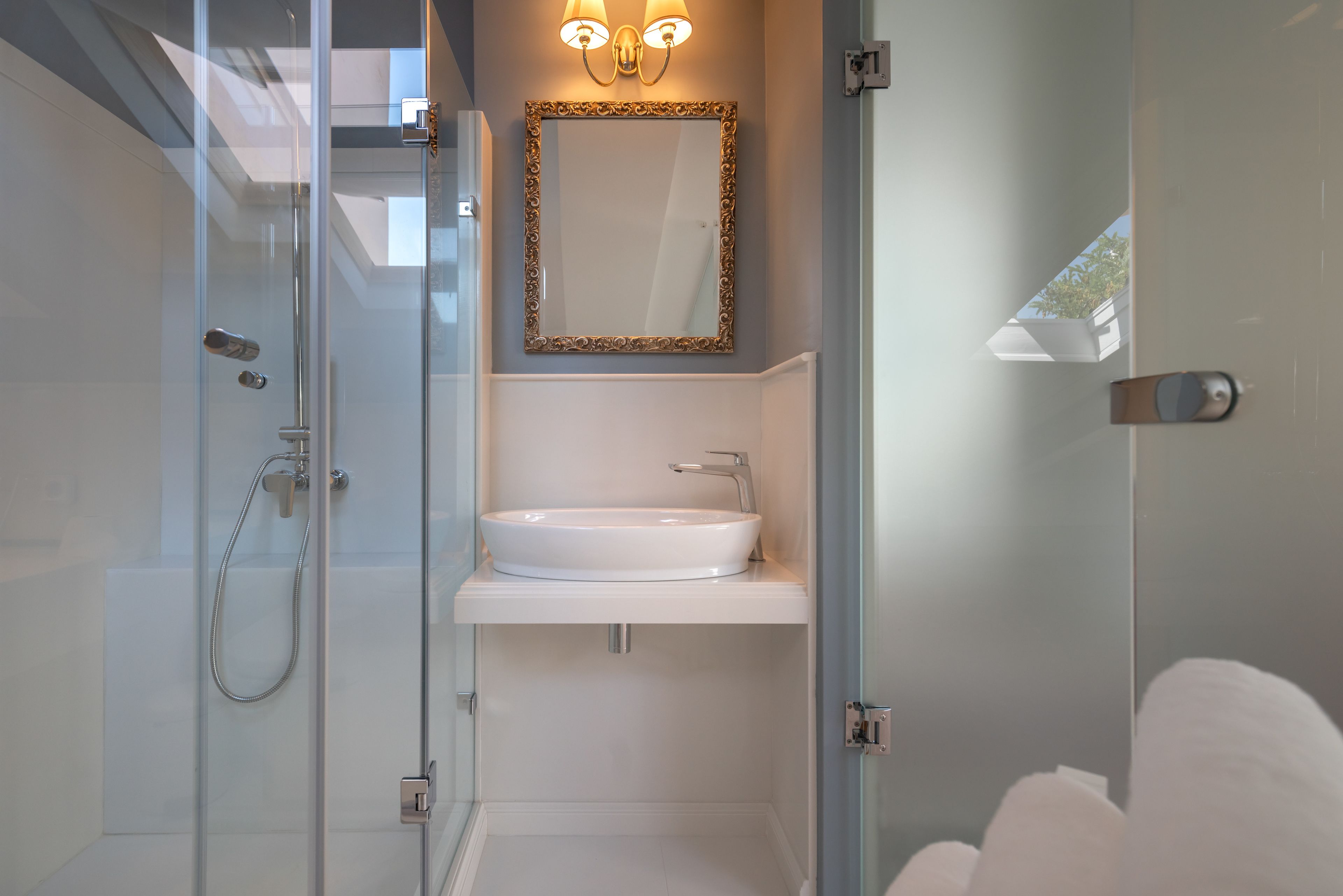 Noble Suites