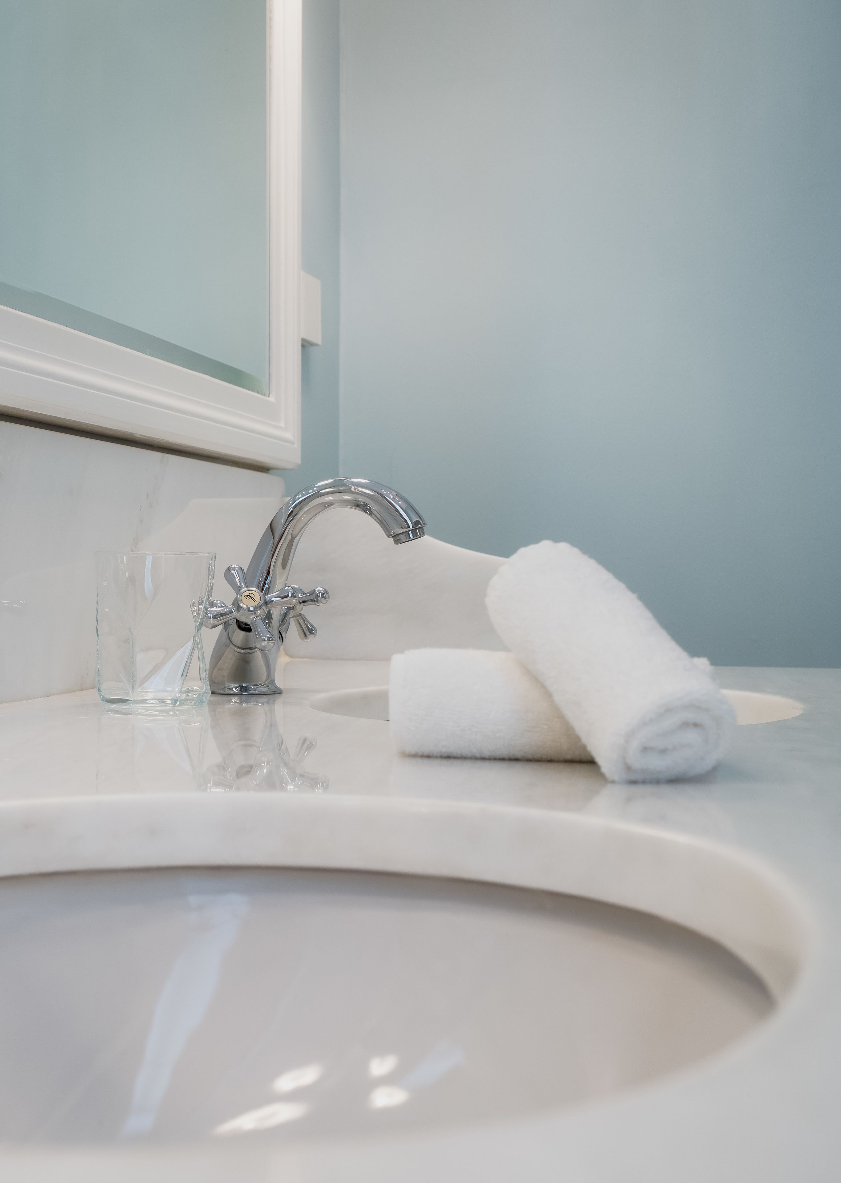 Noble Suites