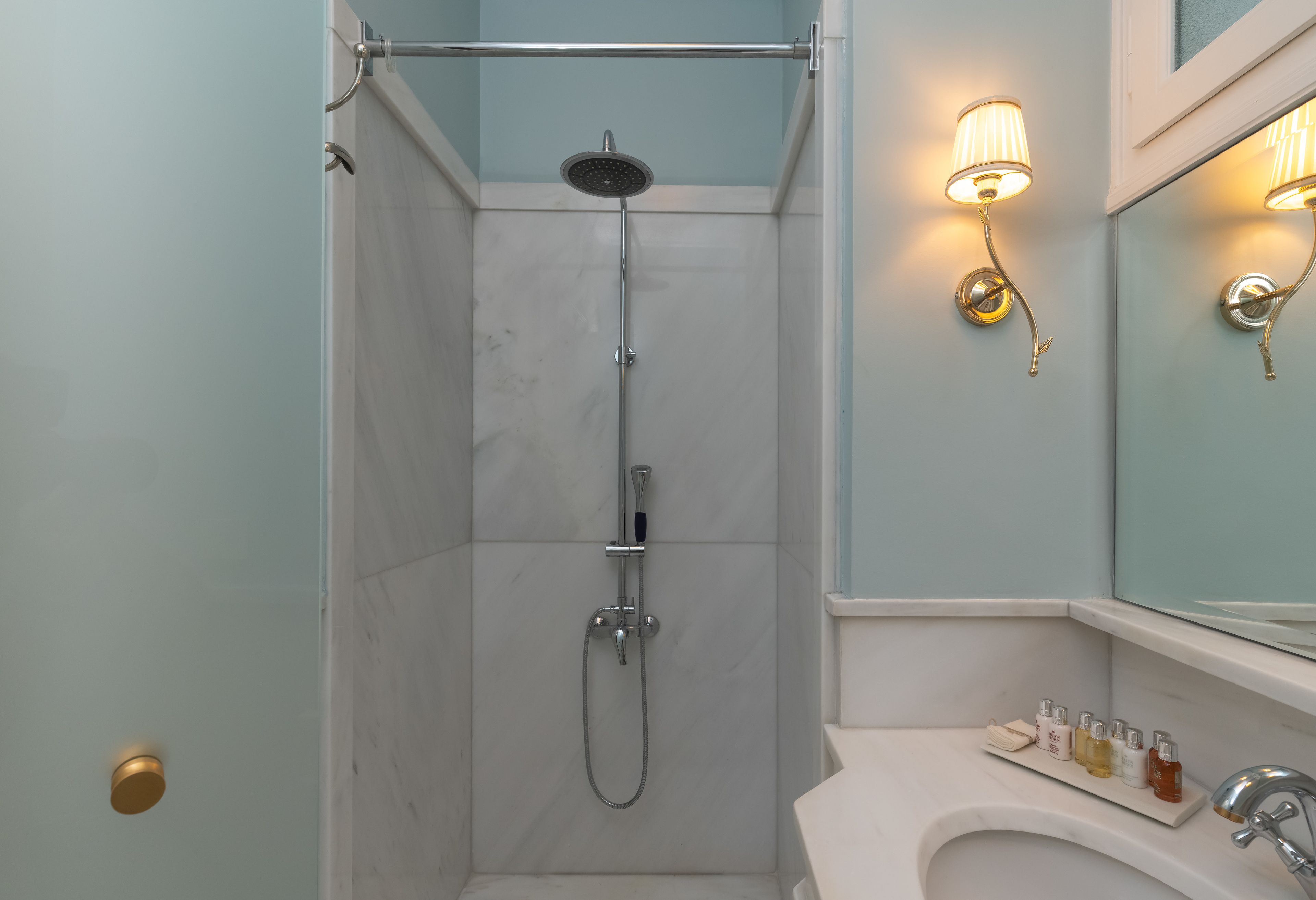 Noble Suites