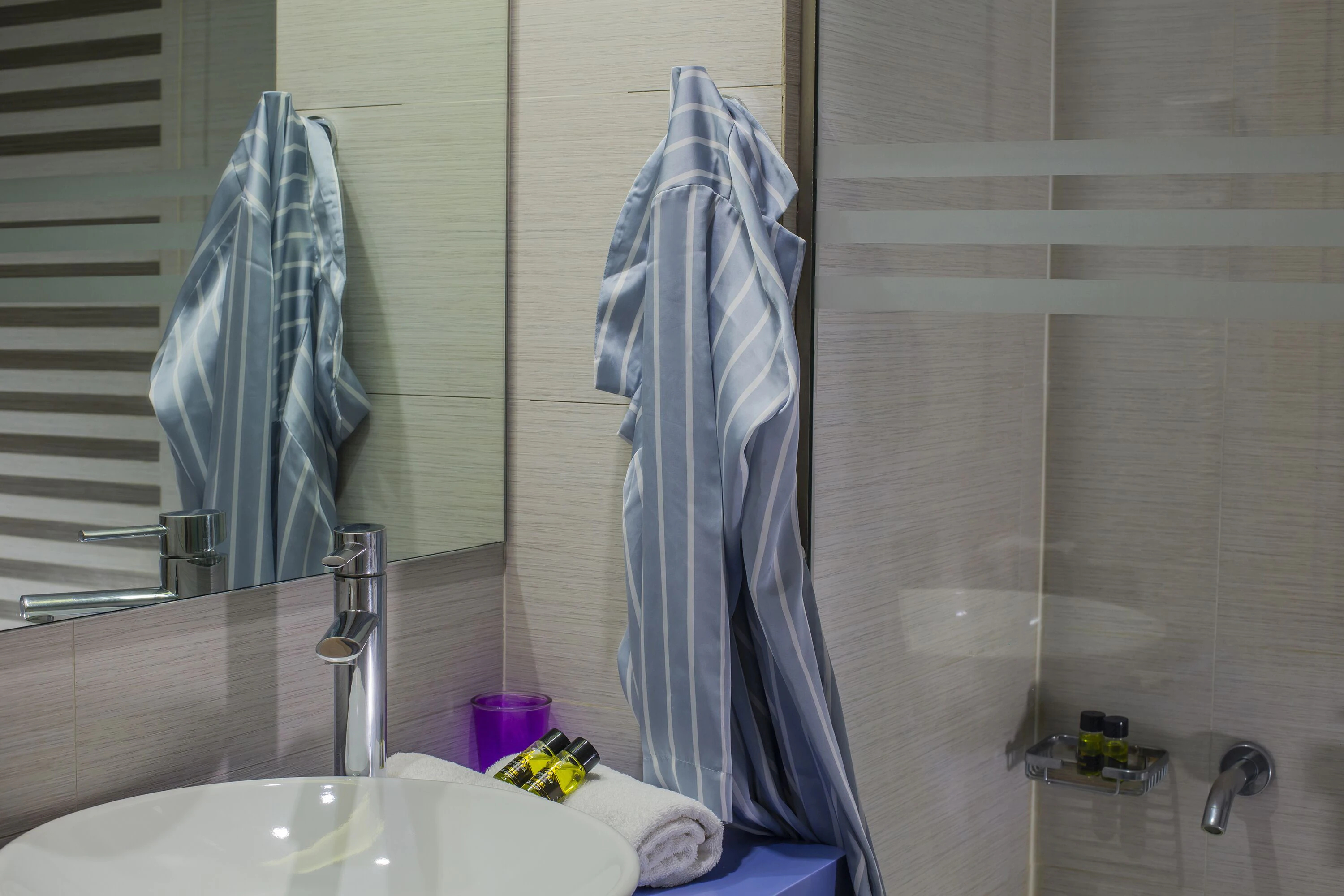 Novus City Hotel
