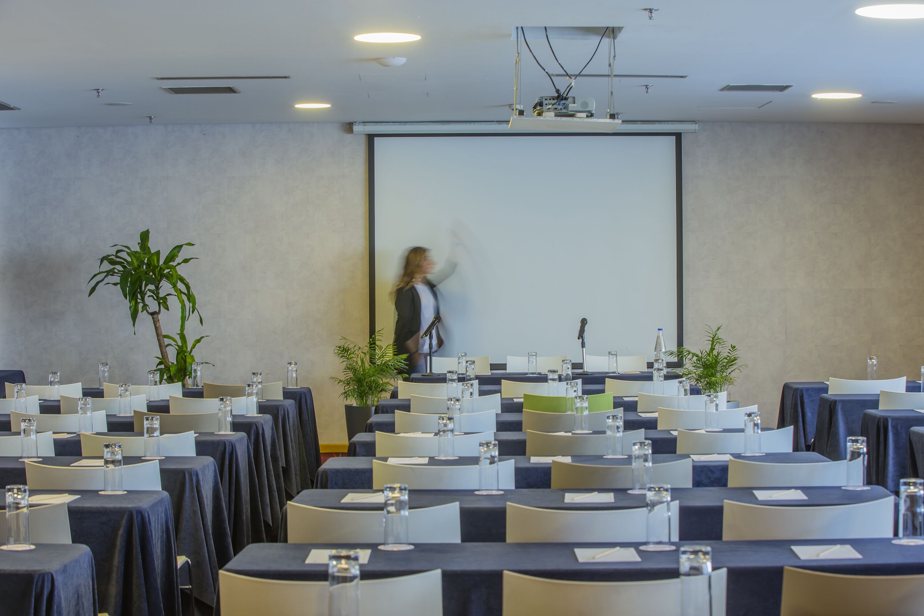 Novus City Hotel