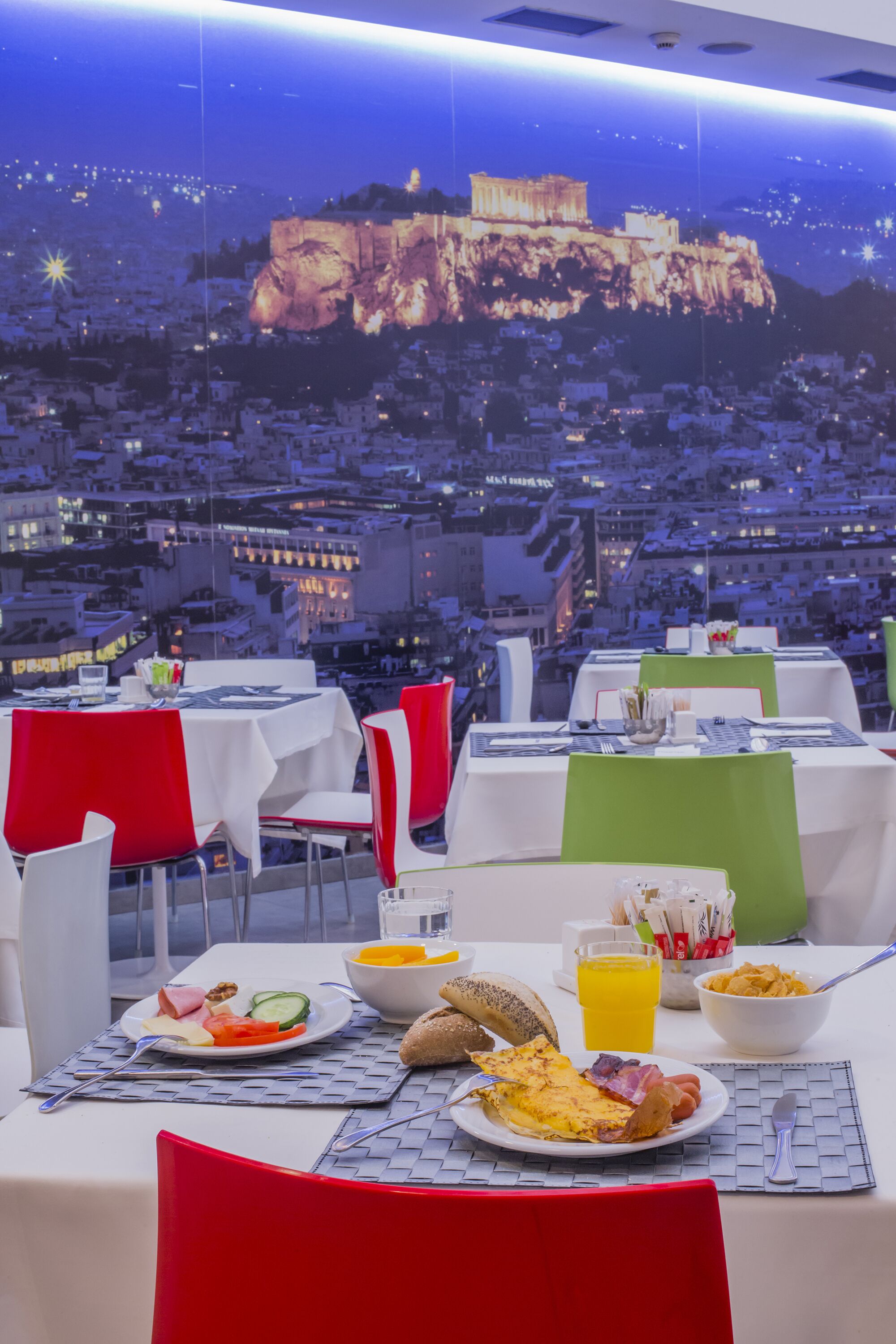 Novus City Hotel