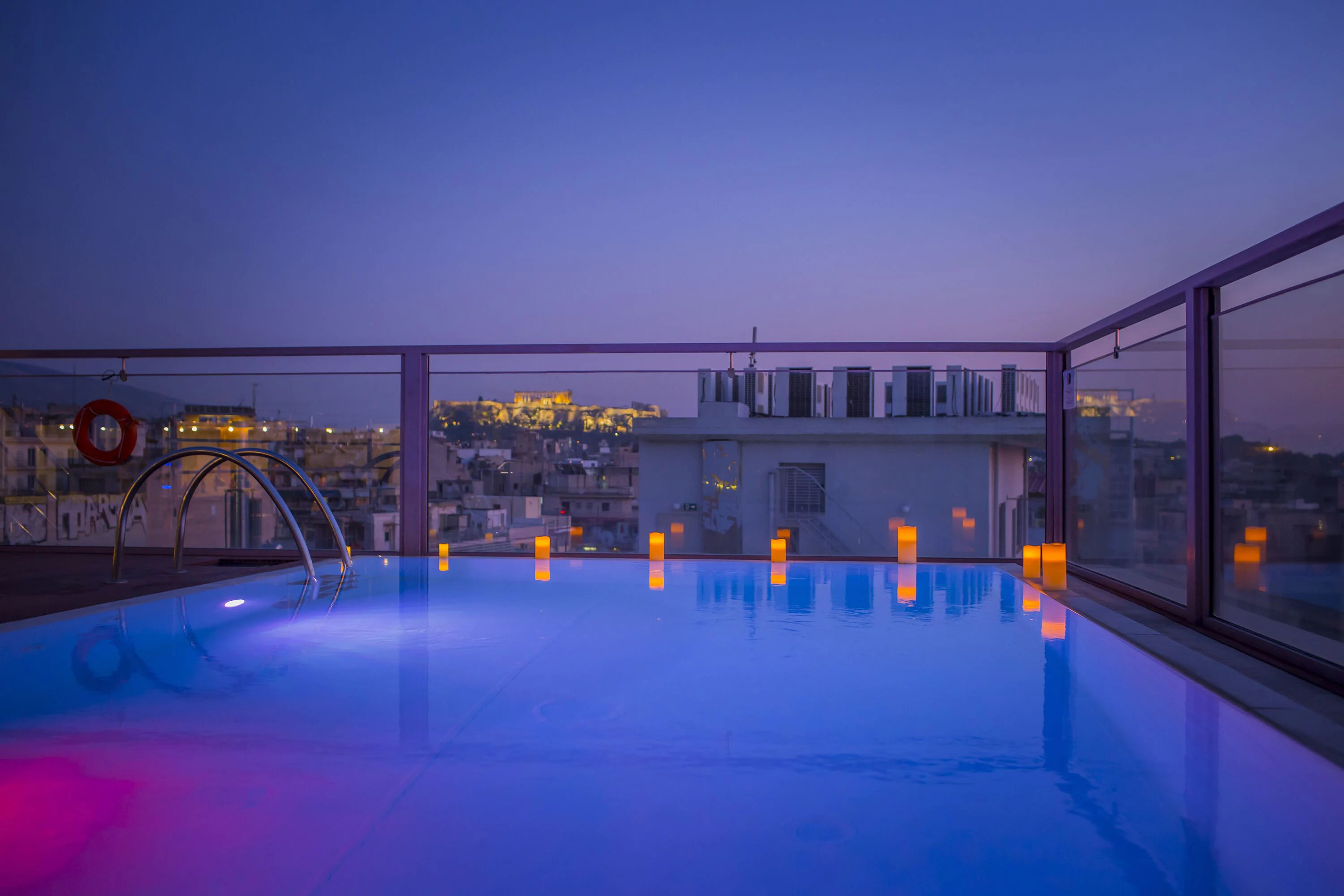 Novus City Hotel