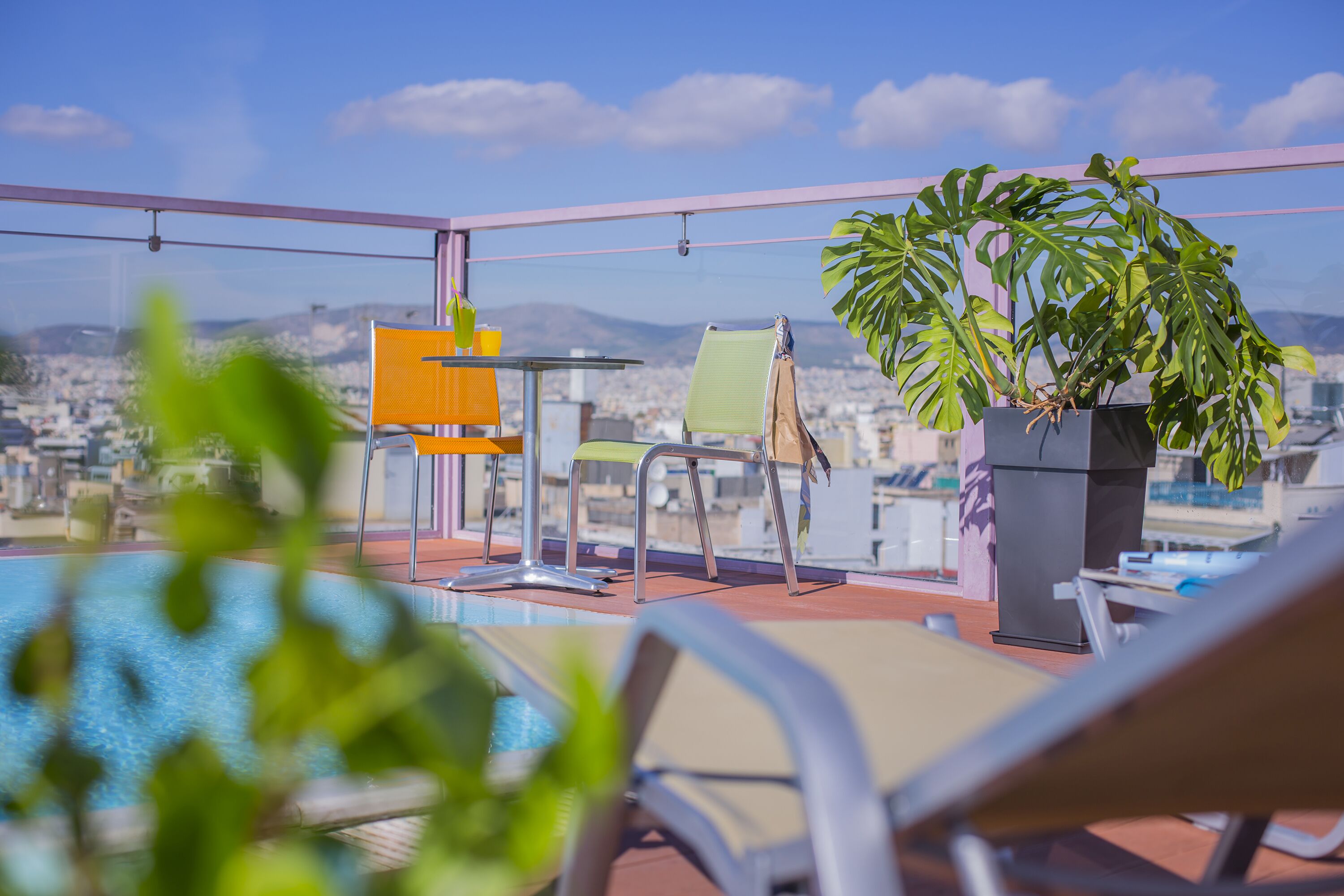 Novus City Hotel