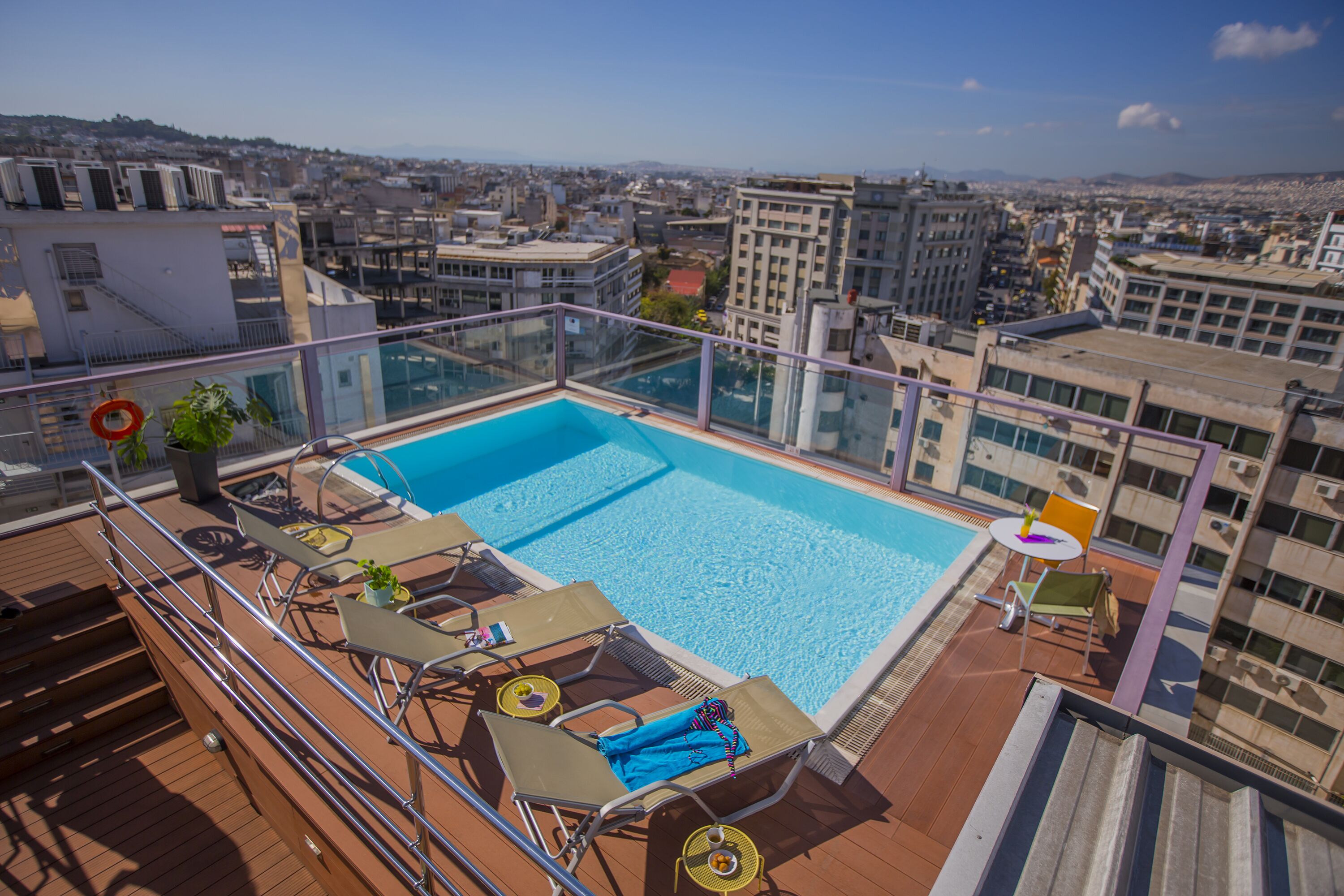 Novus City Hotel