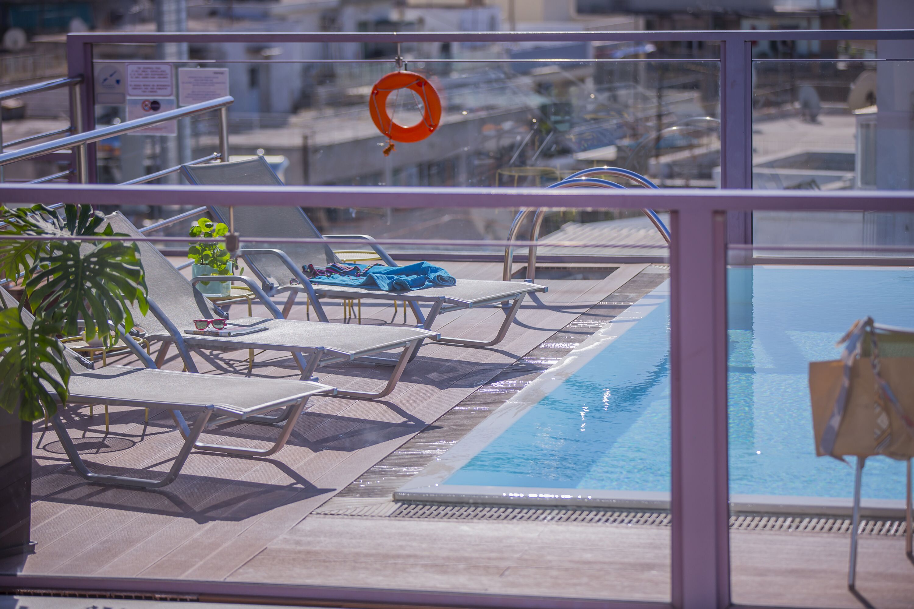 Novus City Hotel