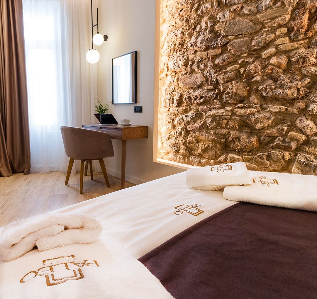 Paleo Suites