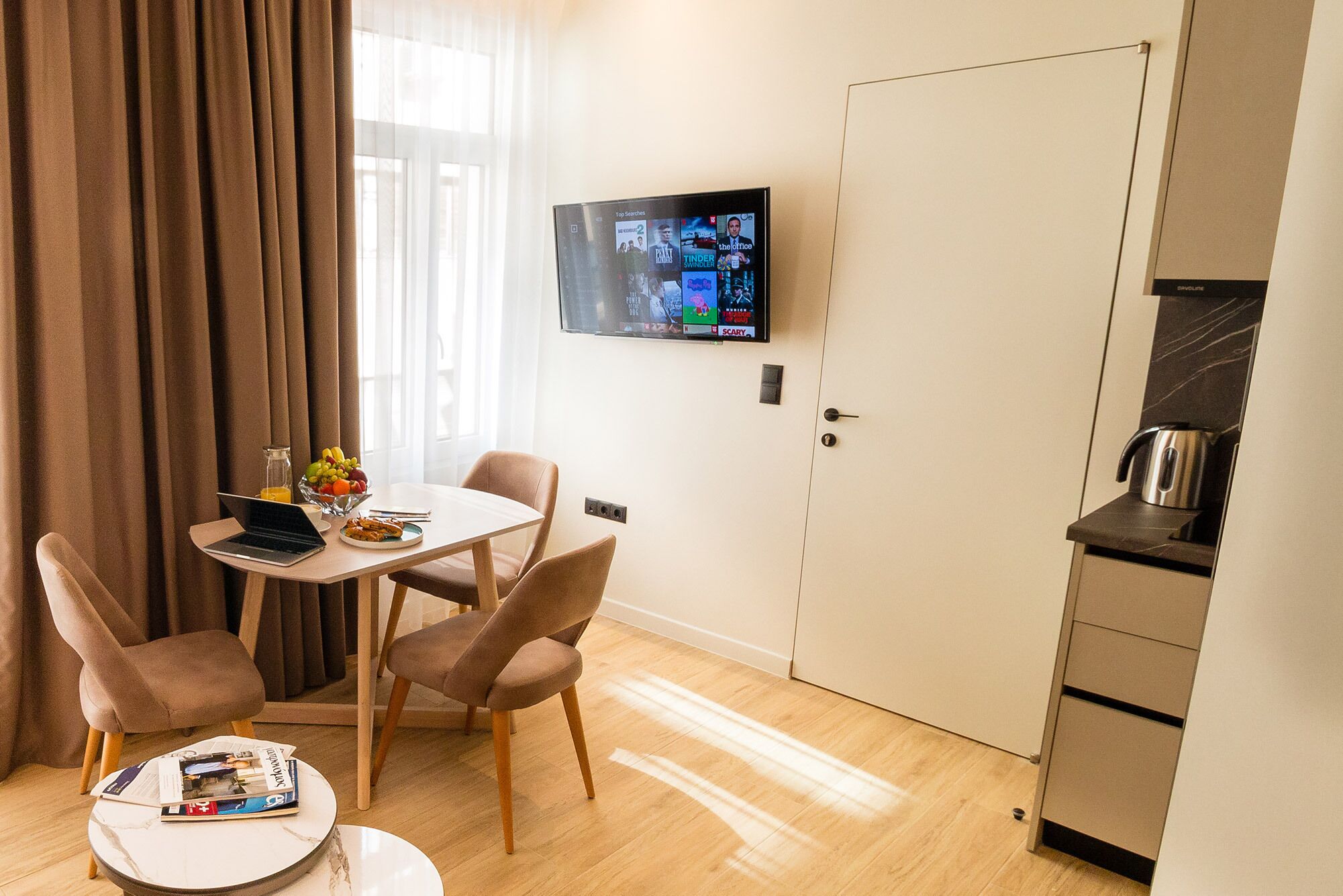 Paleo Suites