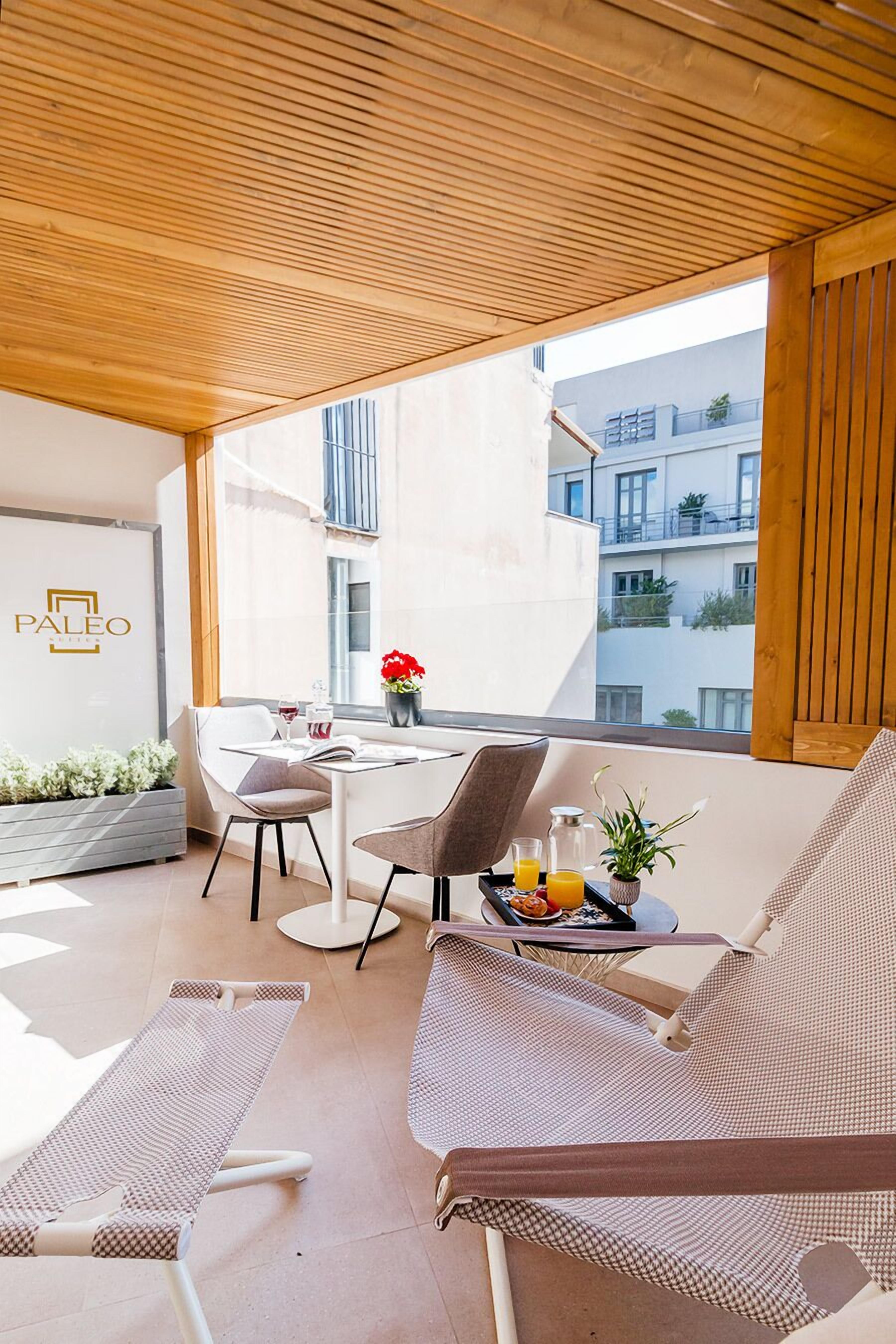 Paleo Suites