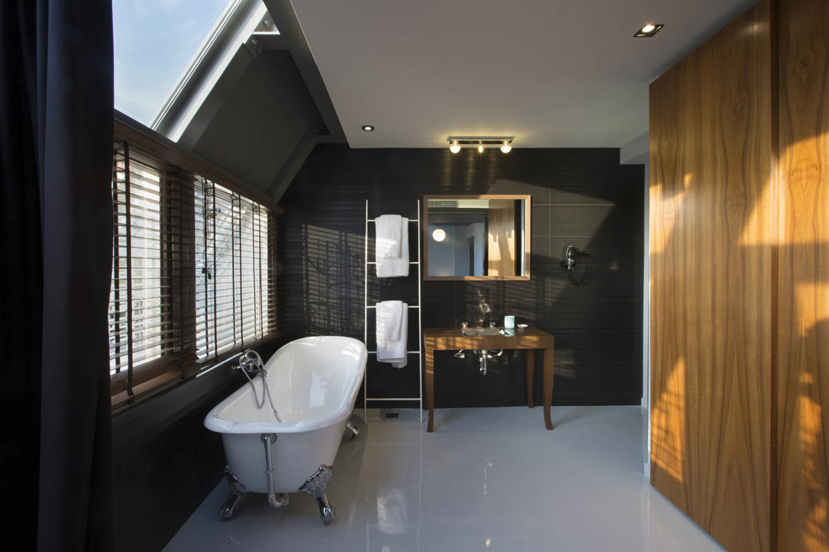 Pi Athens Suites