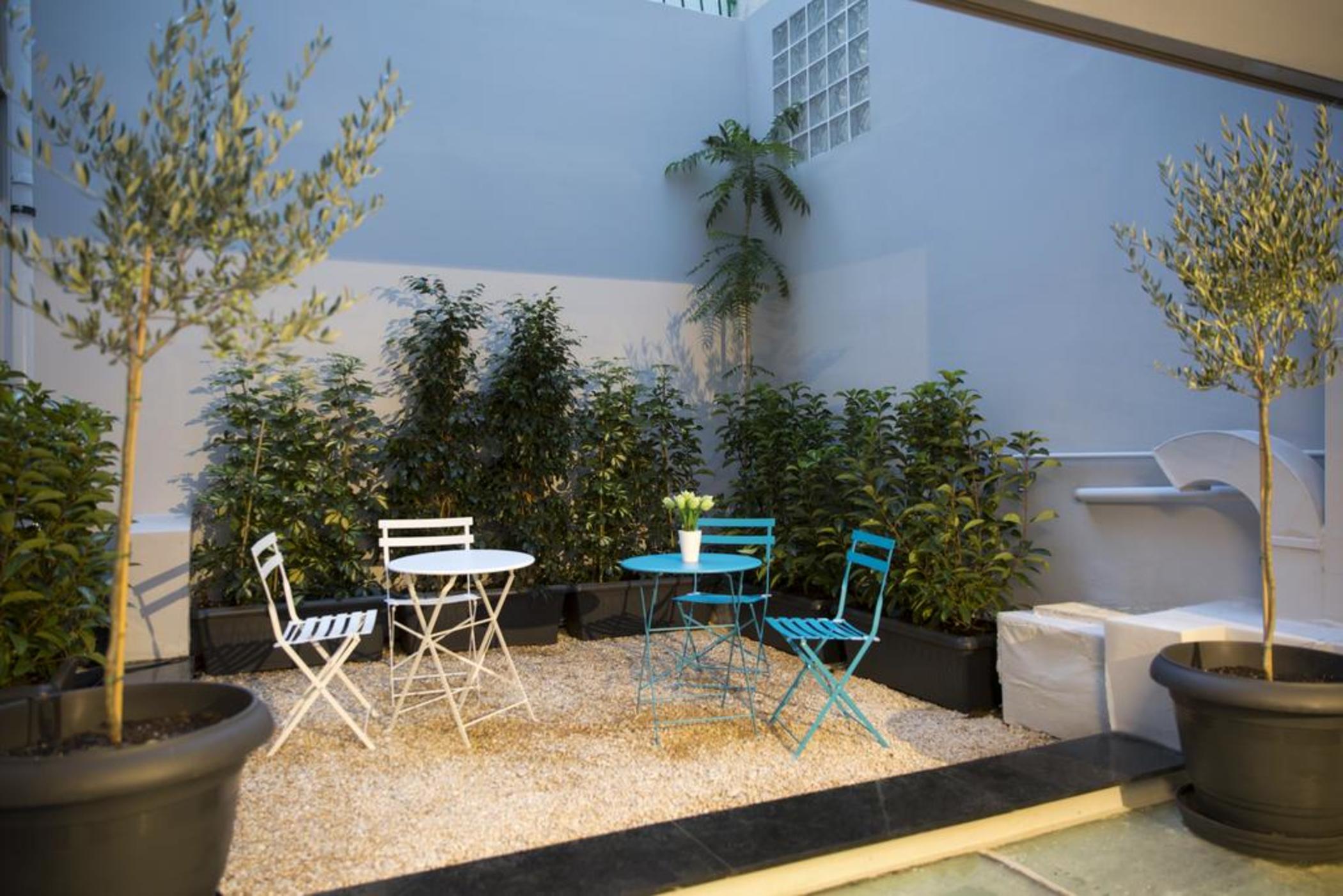 Pi Athens Suites