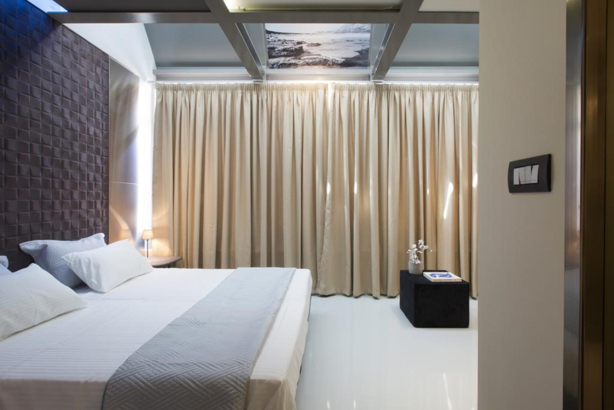 Pi Athens Suites