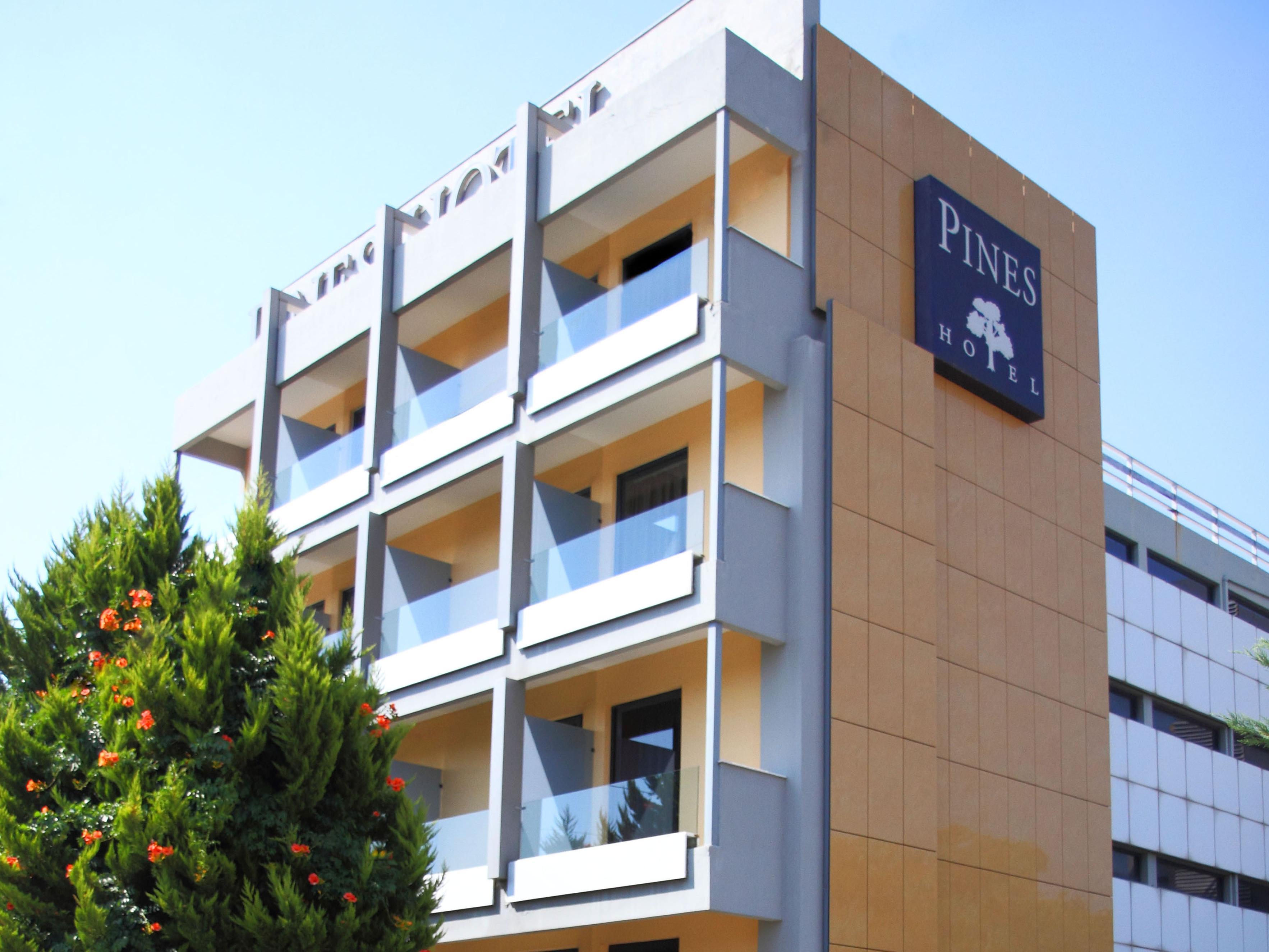 Pines Hotel