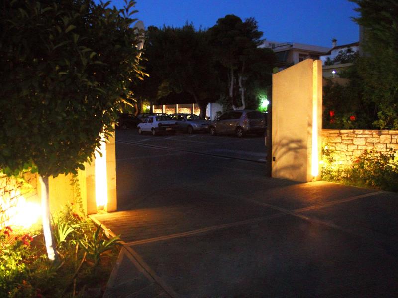 Pines Hotel