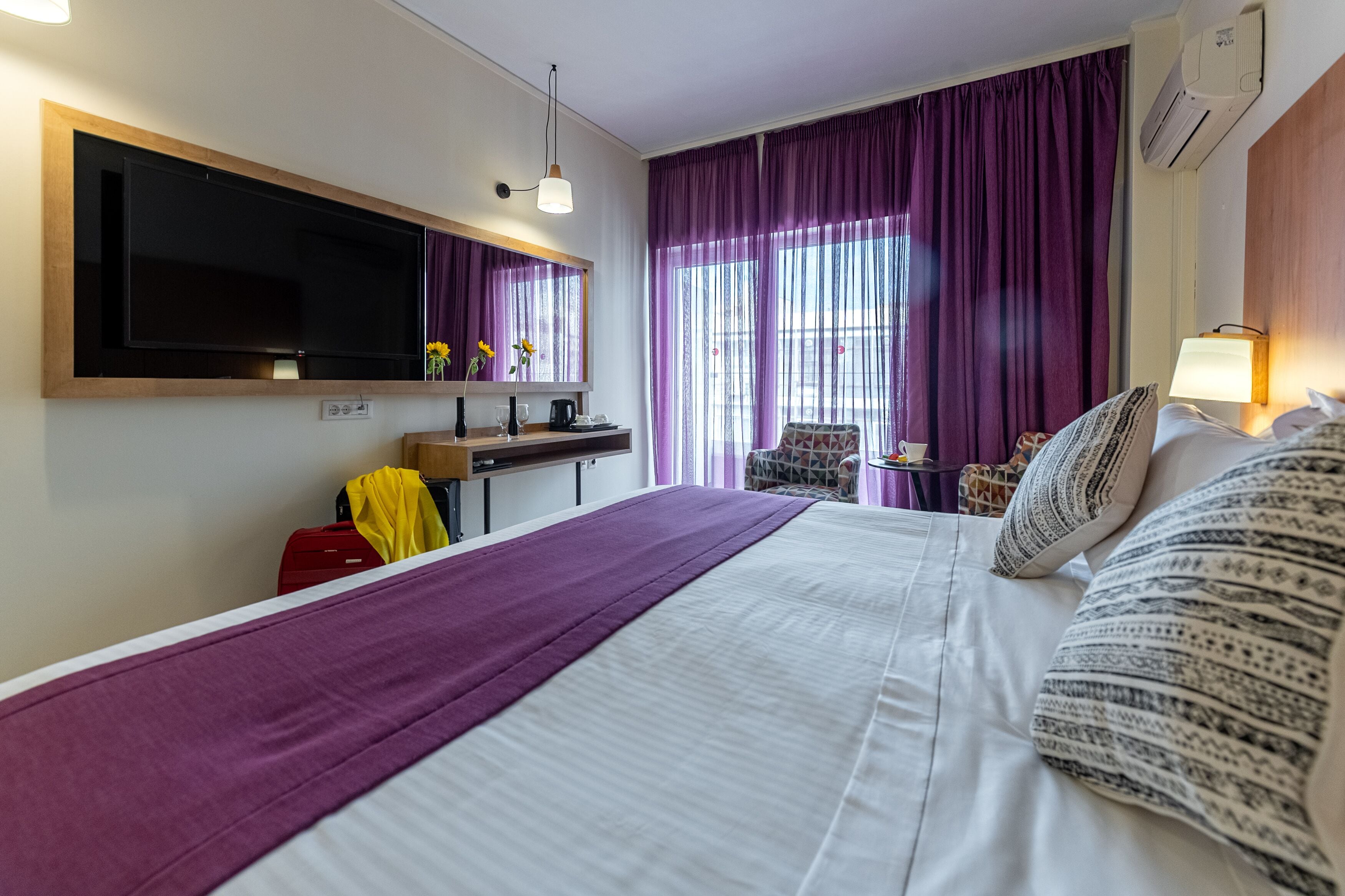 Polis Grand
