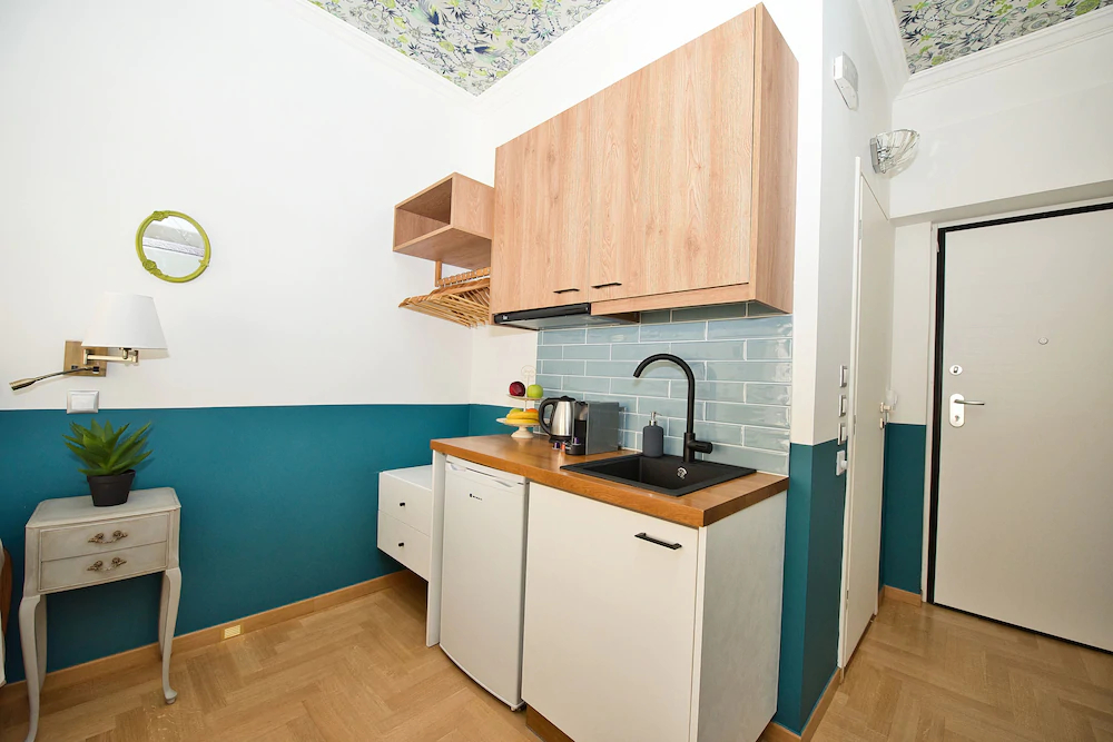 Rastoni Athens Suites