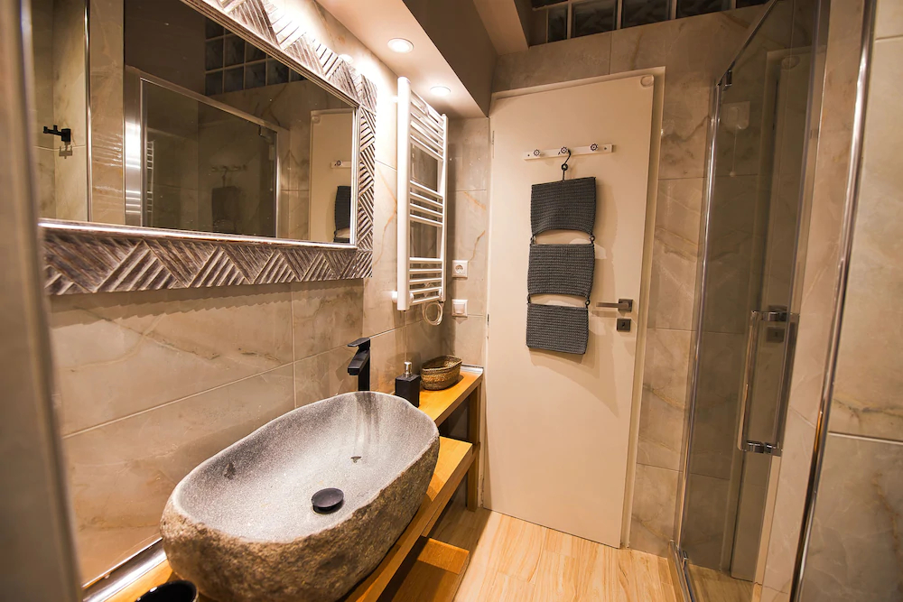 Rastoni Athens Suites