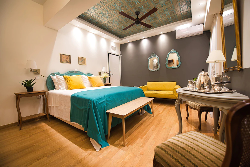 Rastoni Athens Suites