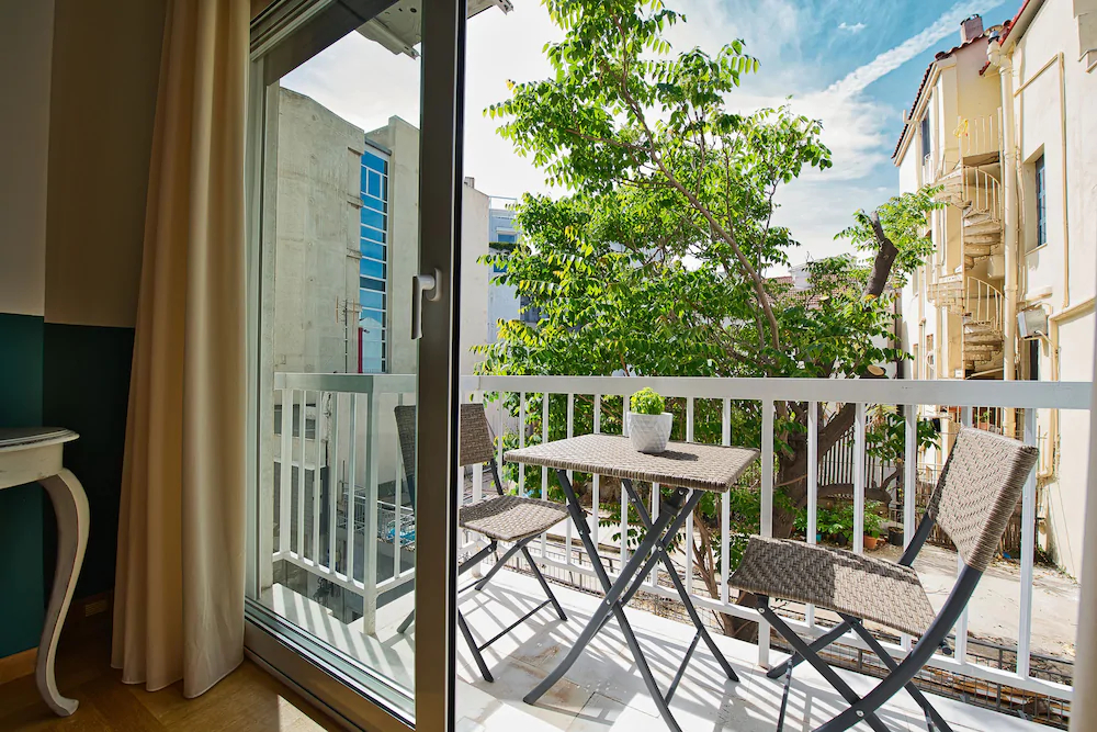 Rastoni Athens Suites