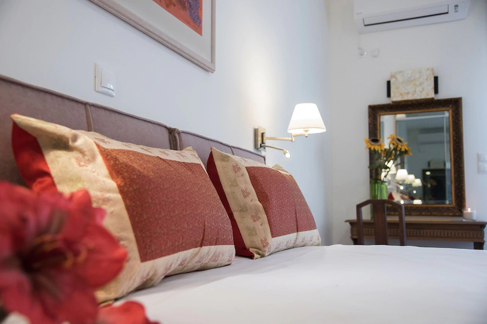 Rastoni Athens Suites