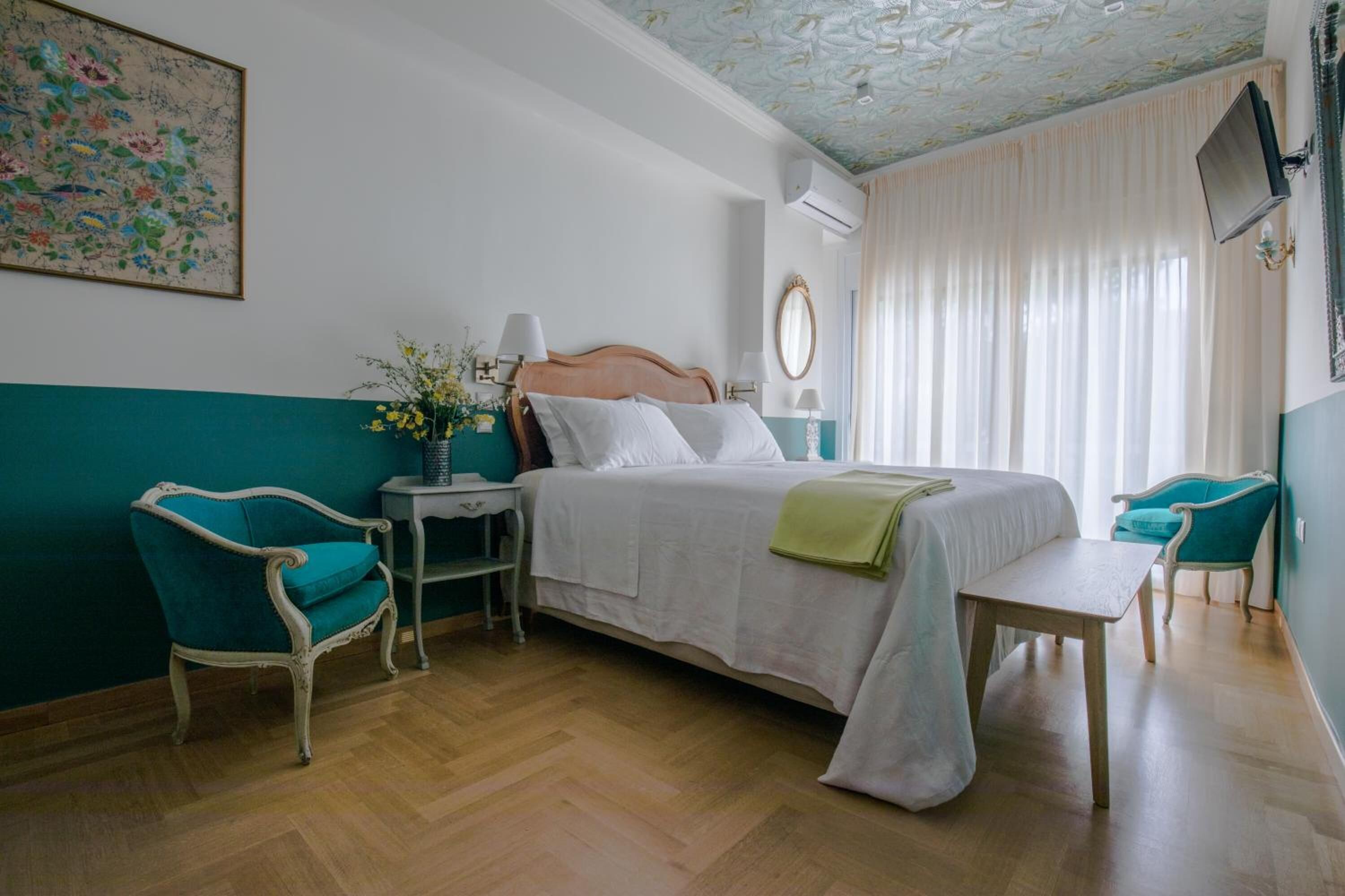 Rastoni Athens Suites Tsatsou Street