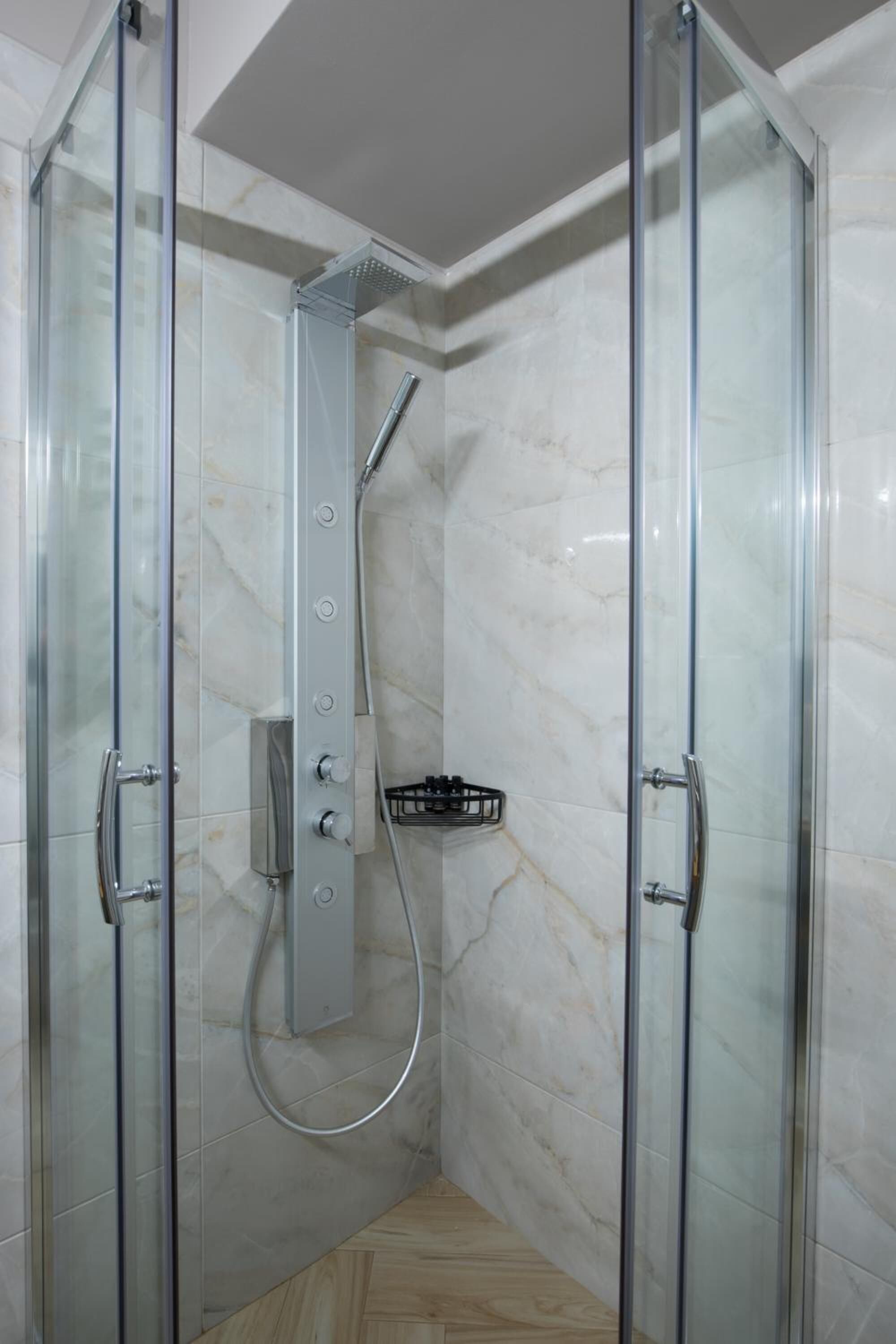 Rastoni Athens Suites Tsatsou Street